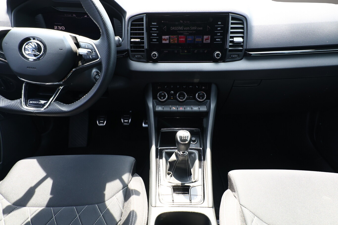 Bild 7 Skoda Karoq 2.0 TDI 150 Sportline LED Nav VirtC SideA