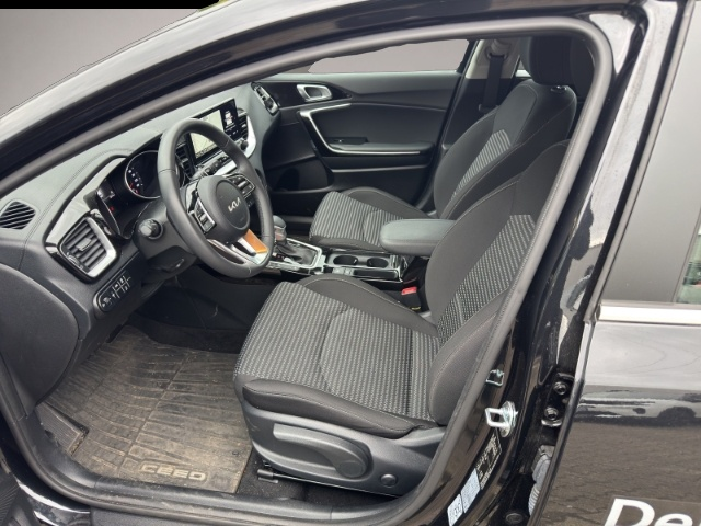 Bild 7 Kia cee'd / Ceed Cee'd 1.5 T-GDI DCT Vision Navi Digitales Cockpi