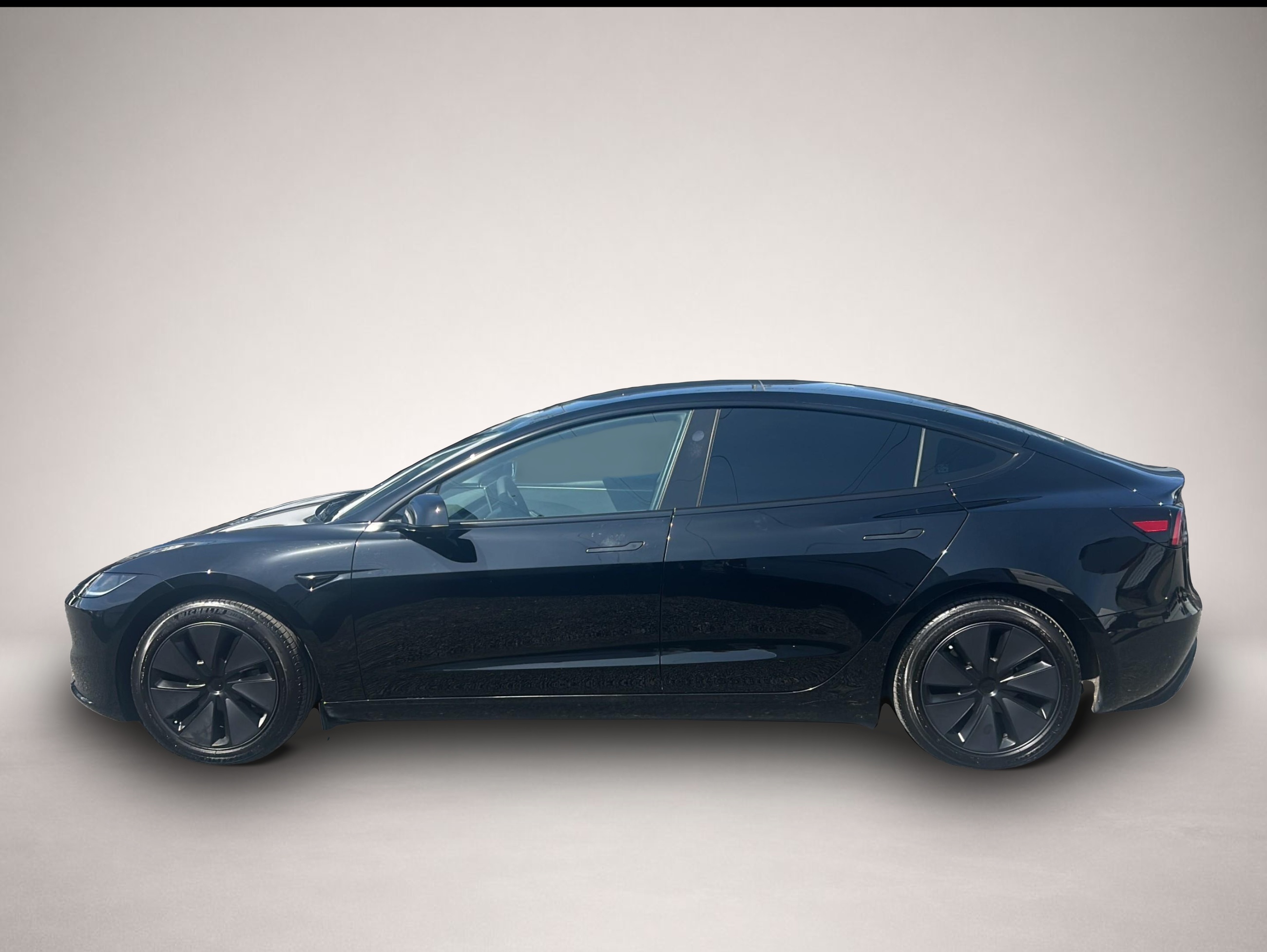 Fotografie 2 des Tesla Model 3 325 PS Klima,Navi,Leder,Sitzh,Pano-D,AHK