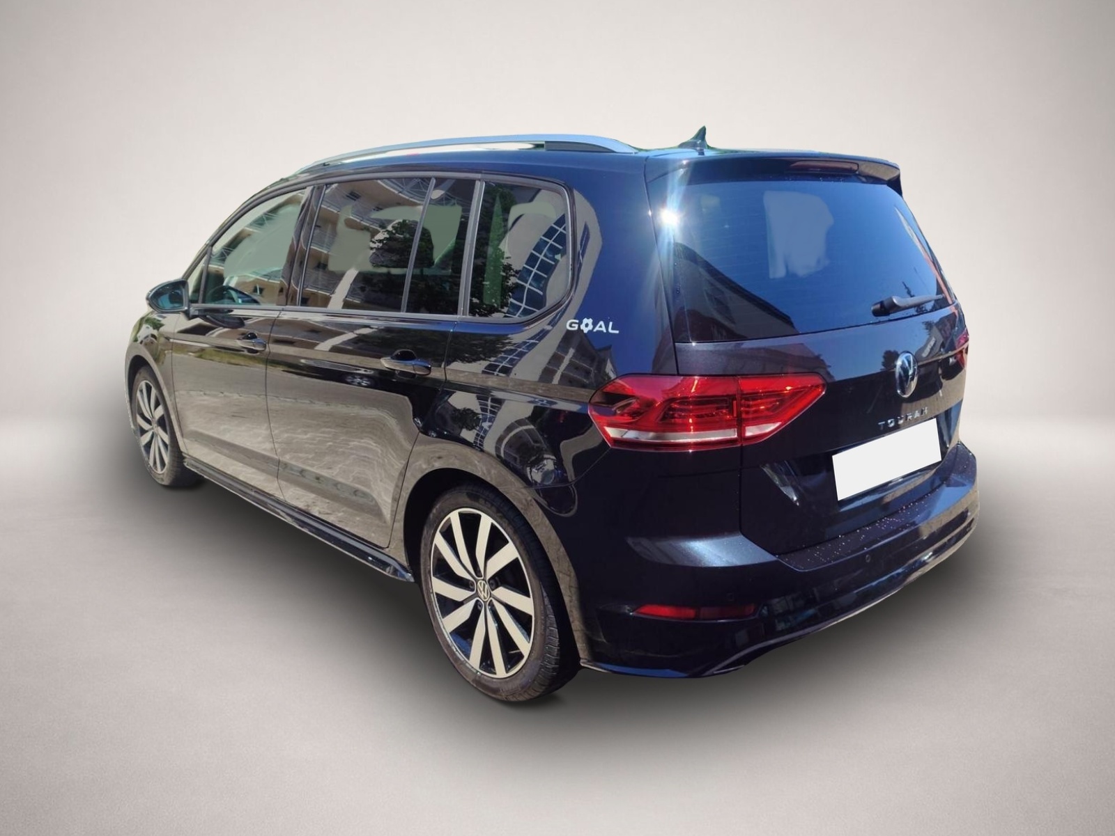 Fotografie 4 des Volkswagen Touran 1.5TSI R-Line DSG Navi 7-Sitzer Kamera Ma
