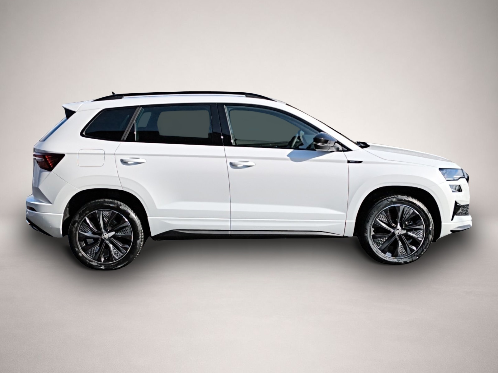 Bild 8 Skoda Karoq 1.5 TSI Sportline AHK NAV RFK LED MATRIX A