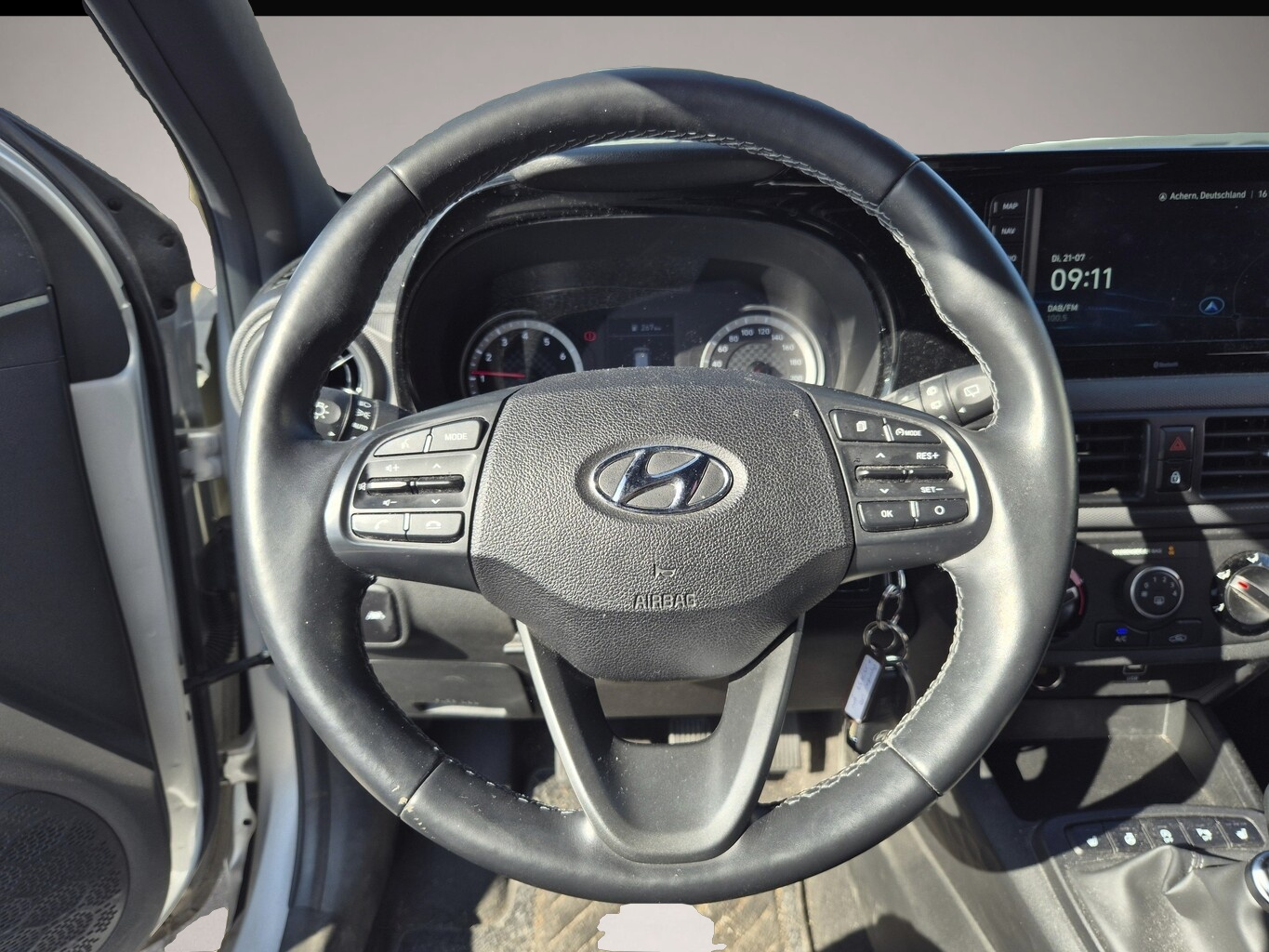 Bild 6 Hyundai i10 1.0 67 Connect & Go Nav Klima Kam LM15Z