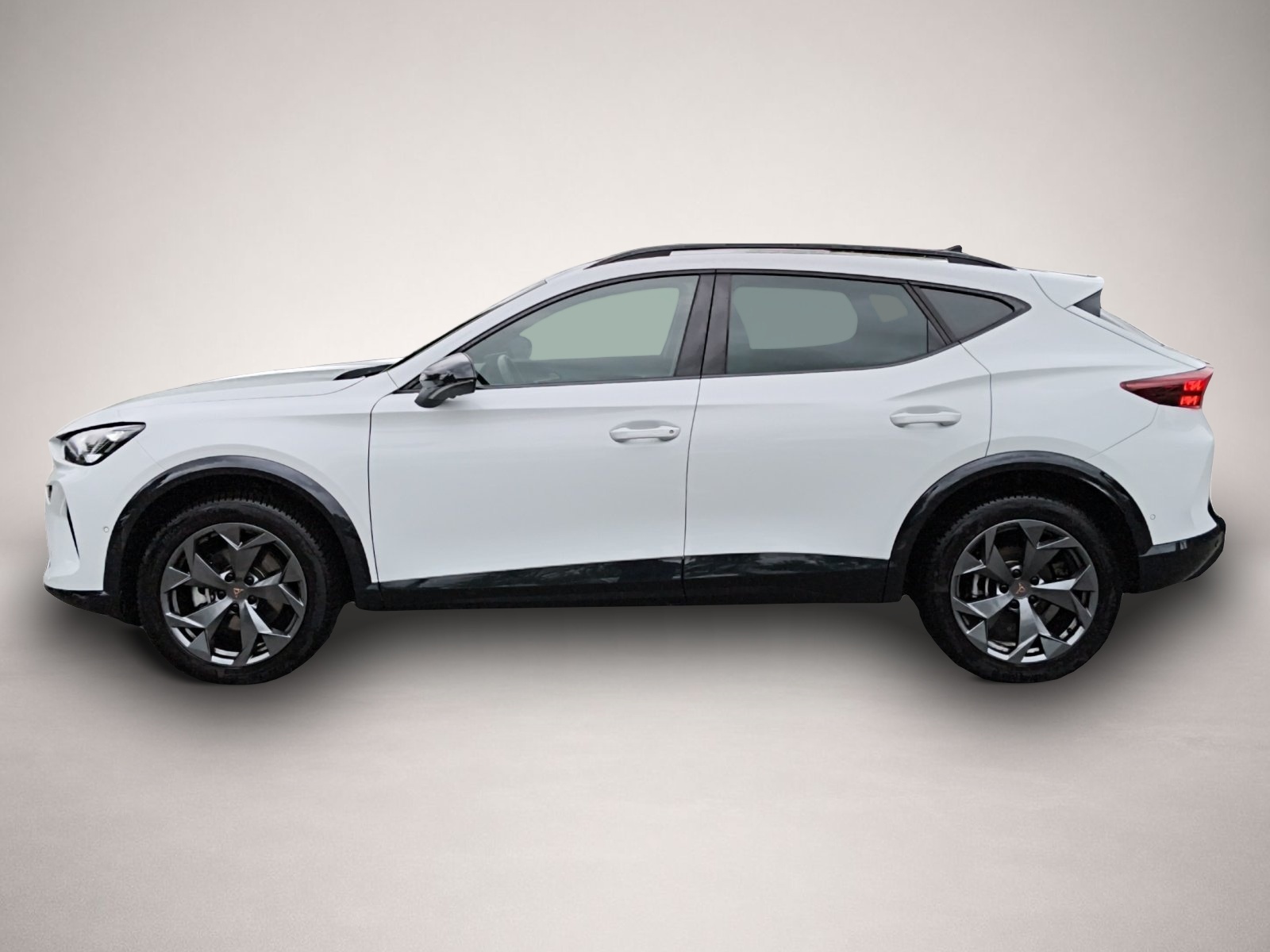 Bild 4 Cupra Formentor 1.5 eTSI DSG 5-J-G NAVI ACC KESSY 18LM