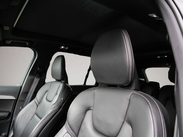Bild 5 Volvo XC90 R Design AWD AD StandHZG El. Panodach Navi