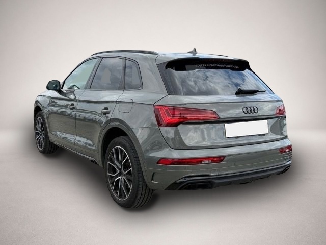 Bild 3 Audi quattro Q5 50 TFSI e quattro S tronic S line business Na