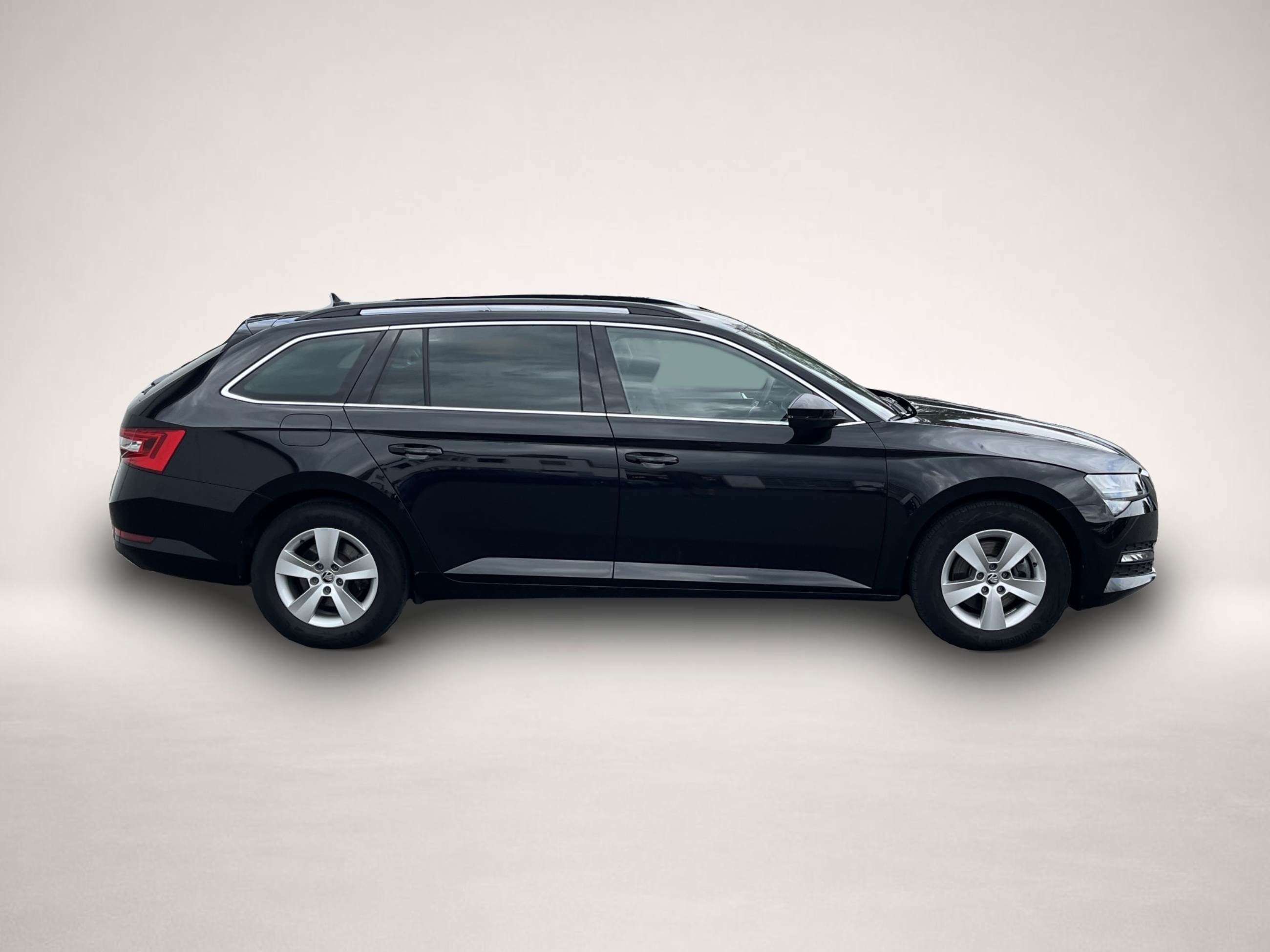 Bild 5 Skoda Superb Combi 2.0 TDI DSG Ambition 175¤ m.20% Anz