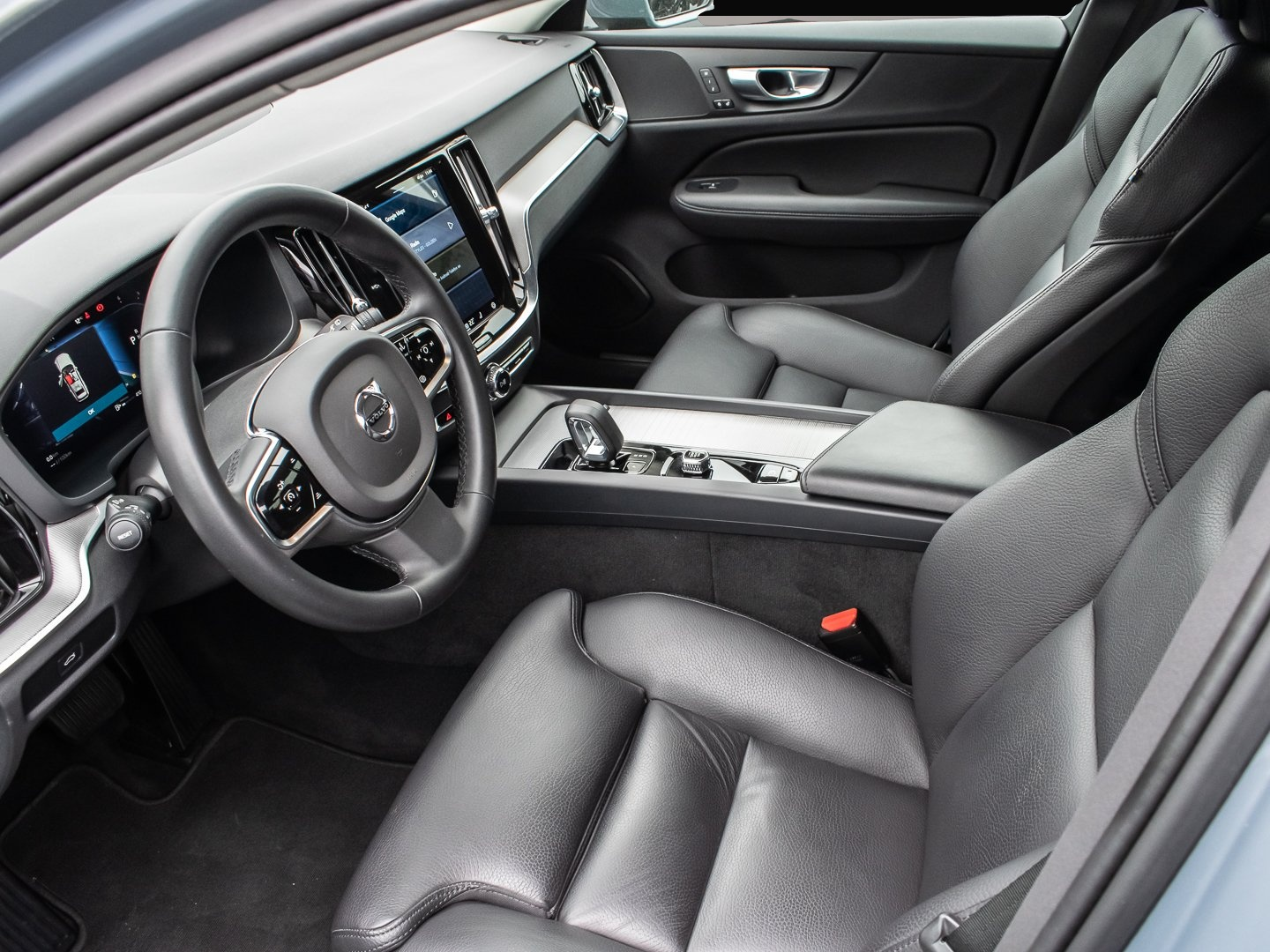 Bild 3 Volvo V60 Cross Country B4 AWD Plus LED