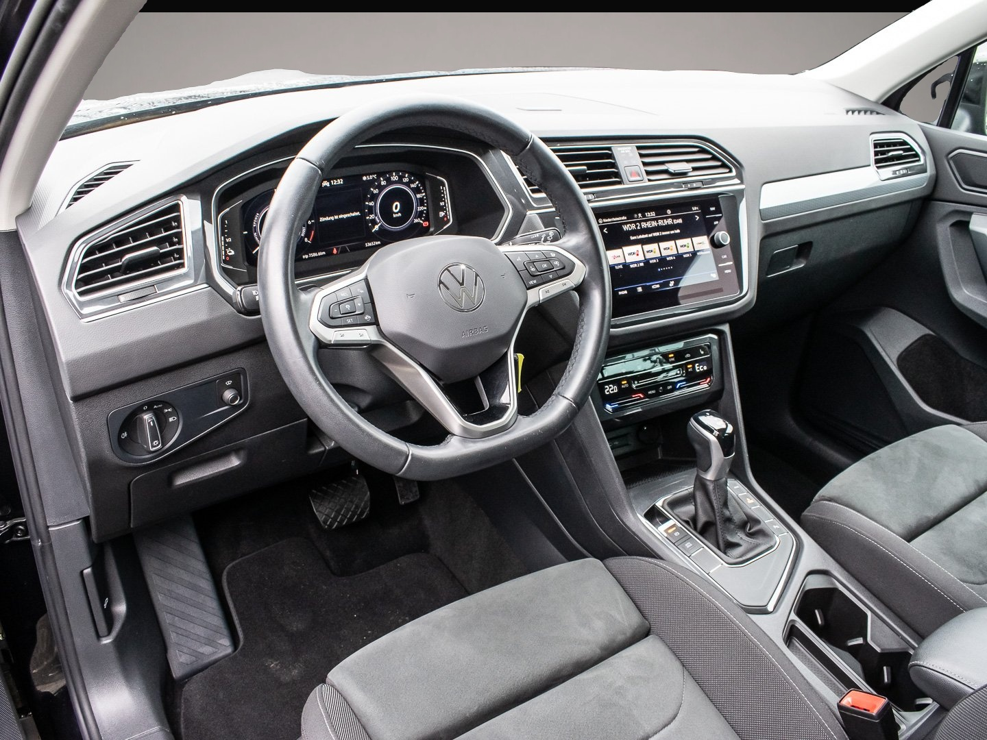 Fotografie 7 des Volkswagen Tiguan 1.4 eHybrid DSG Life NAVI PANO LED
