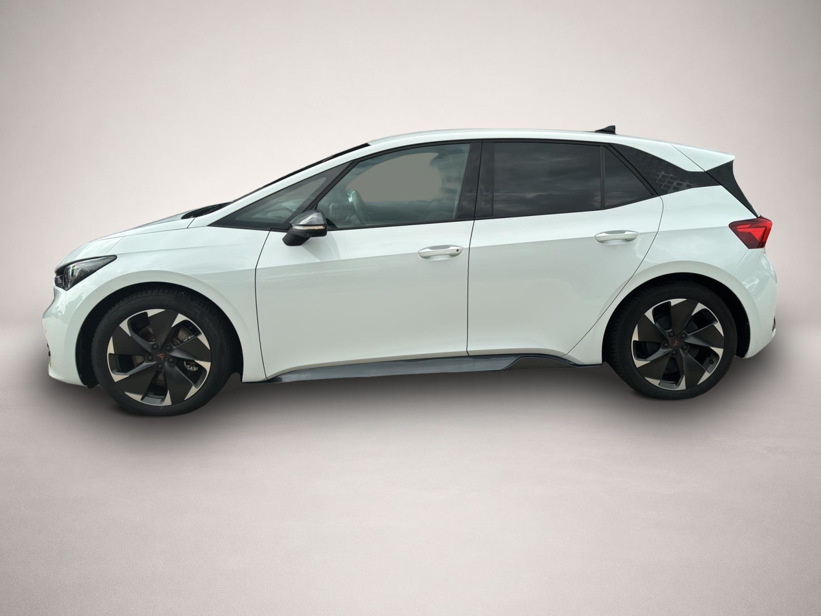Bild 3 Cupra Born AB333EUR 82KW WÄPU NAVI 360 HuD SHZ
