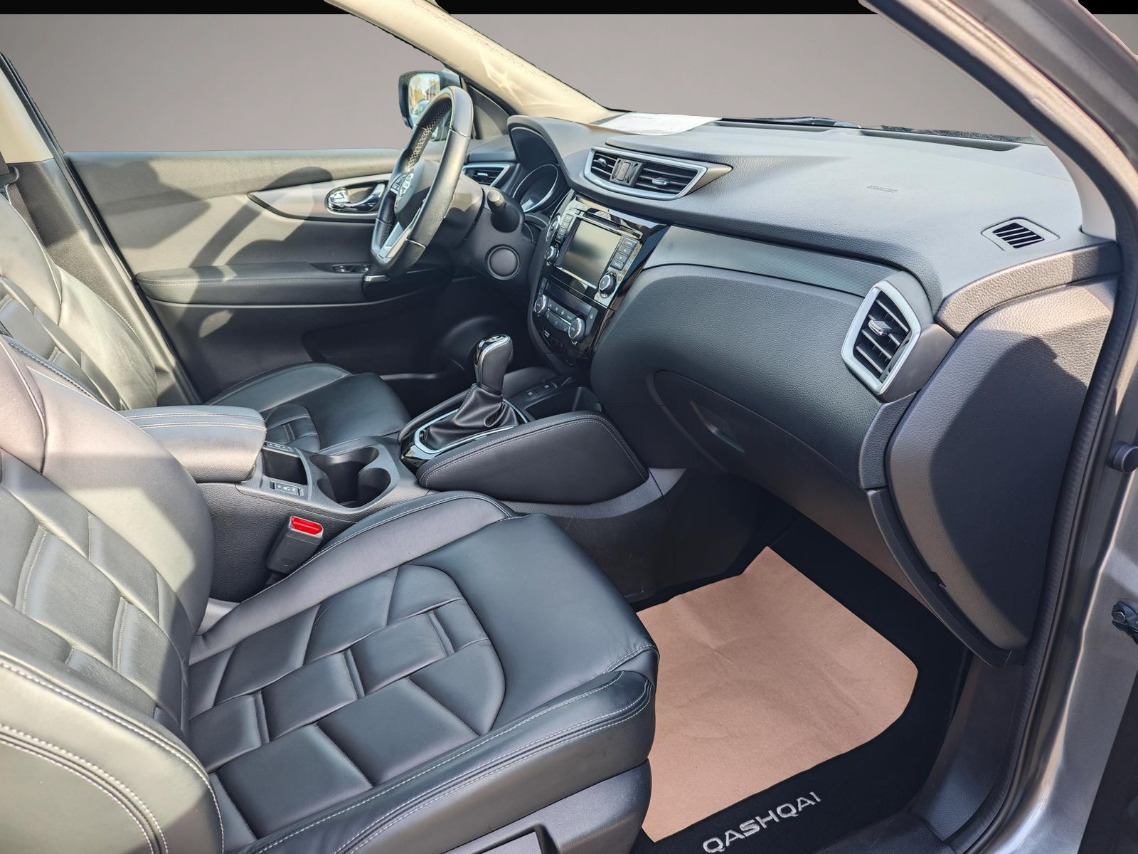 Bild 5 Nissan Qashqai Tekna Autom/ AHK / Leder