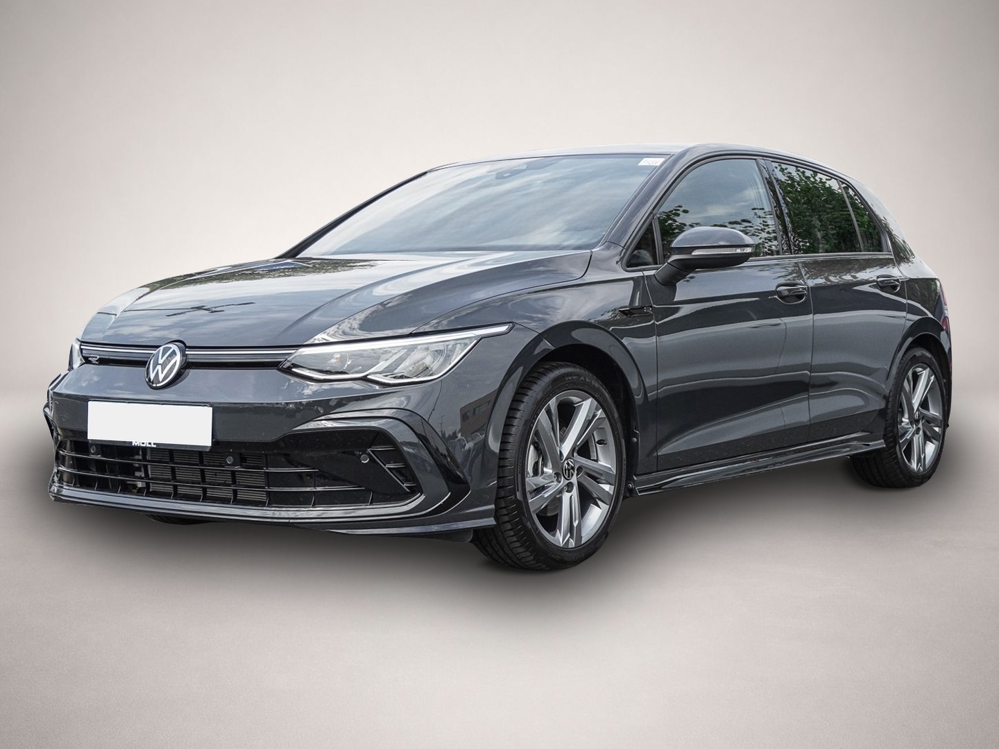 Fotografie 1 des Volkswagen Golf 1.5 TSI DSG R-Line PDC SPORTFAHRWERK ALU