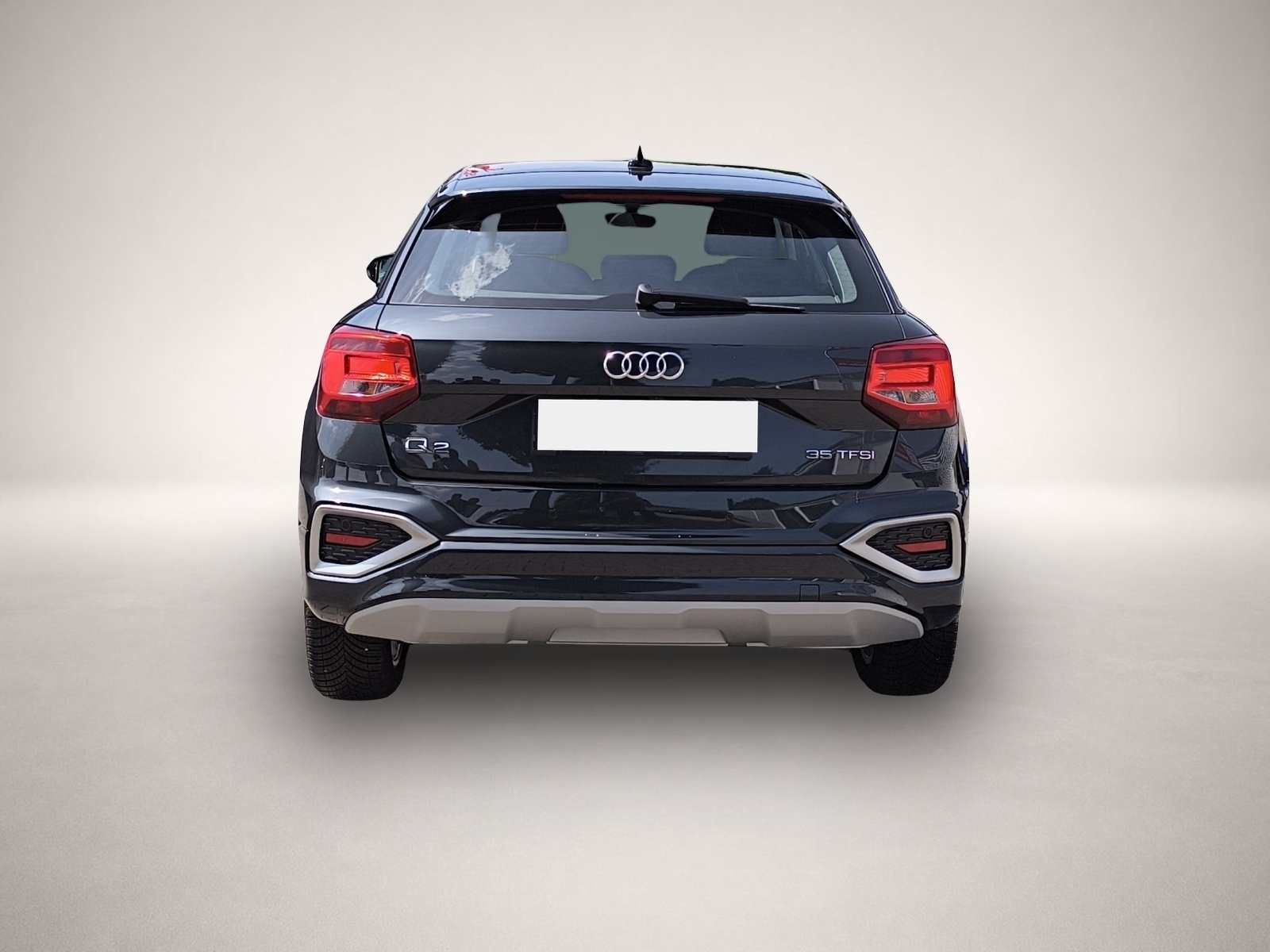 Bild 6 Audi Q2 35 TFSI advanced PDC RFK SHZ