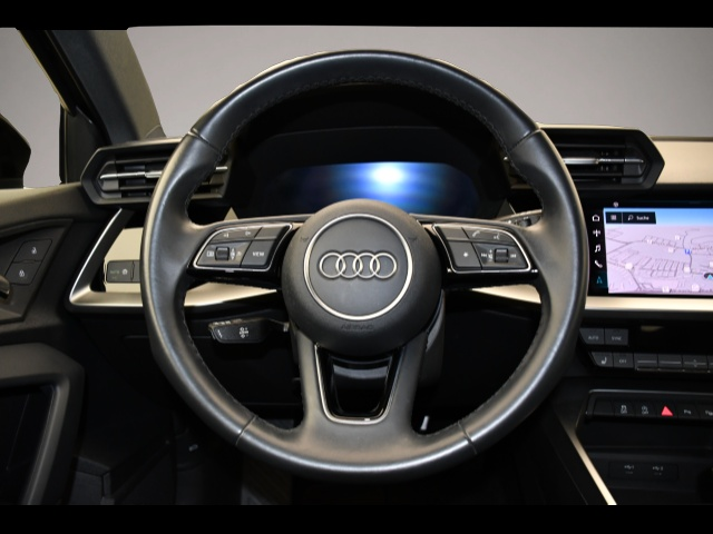 Audi A3 A3 Sportback 30TFSI LEDER/NAVI/LED/SITZHZ - Thumbnail 5