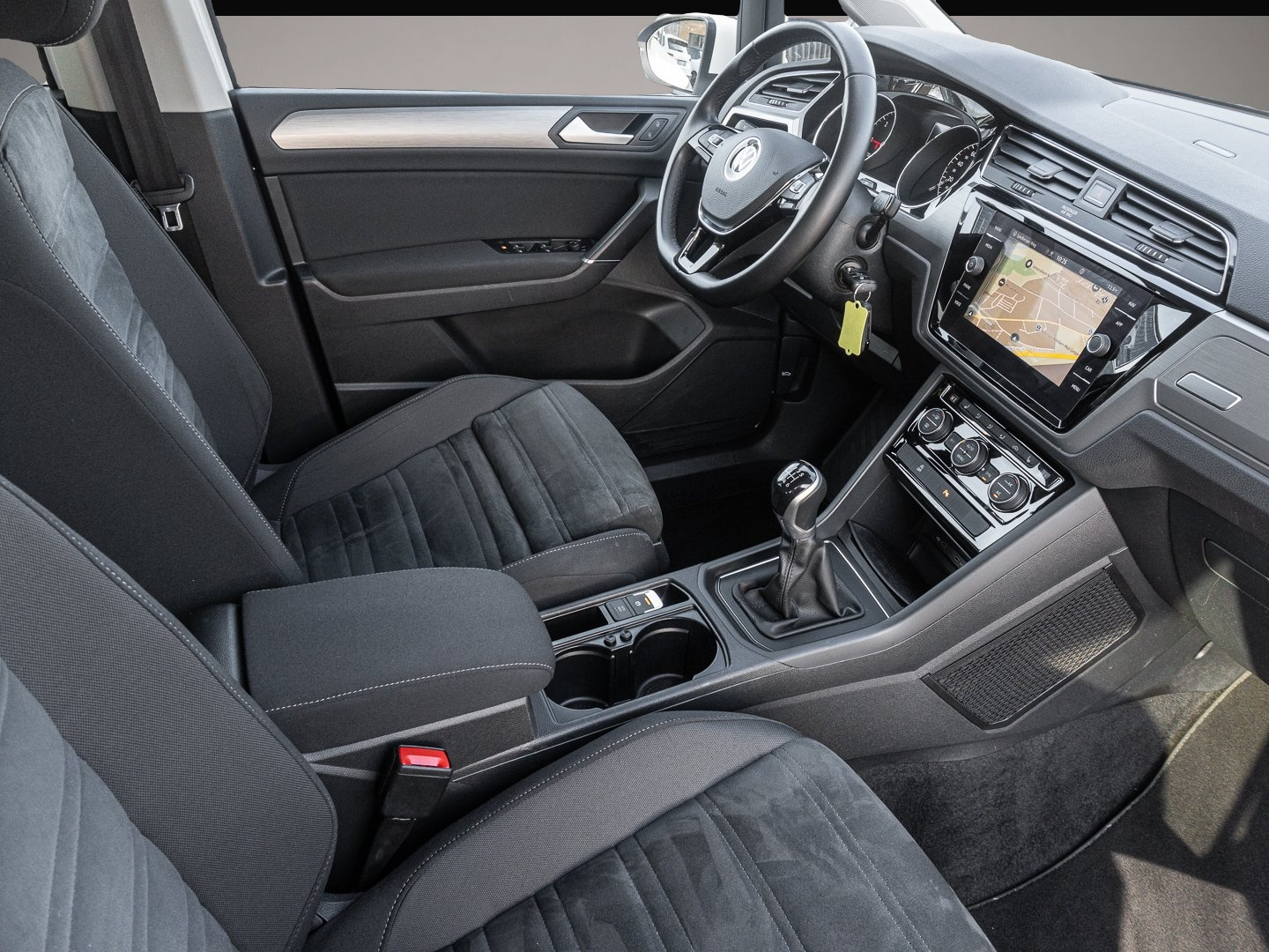 Bild 6 Volkswagen Touran 2.0 TDI Comfortline