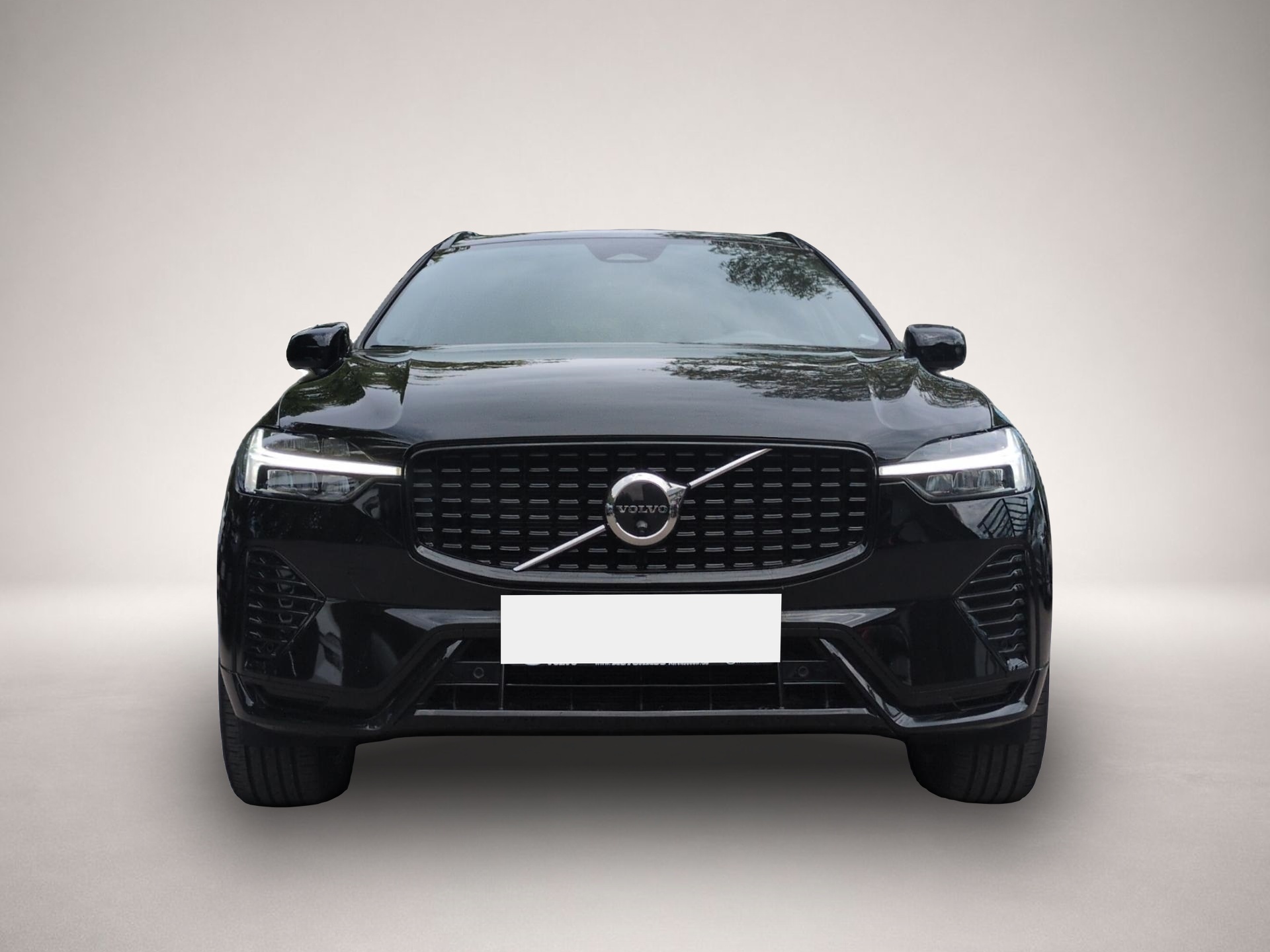 Bild 5 Volvo XC60 B4 (Diesel) R-Design AWD Automatik Bluetoot