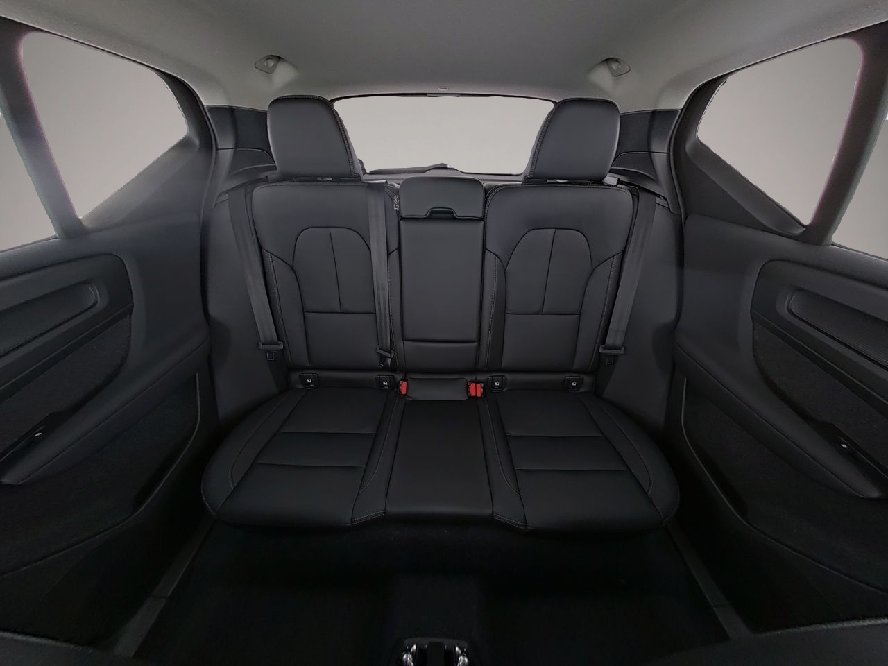 Bild 5 Volvo XC40 Plus Dark 2WD Leder Digitales Cockpit Memor
