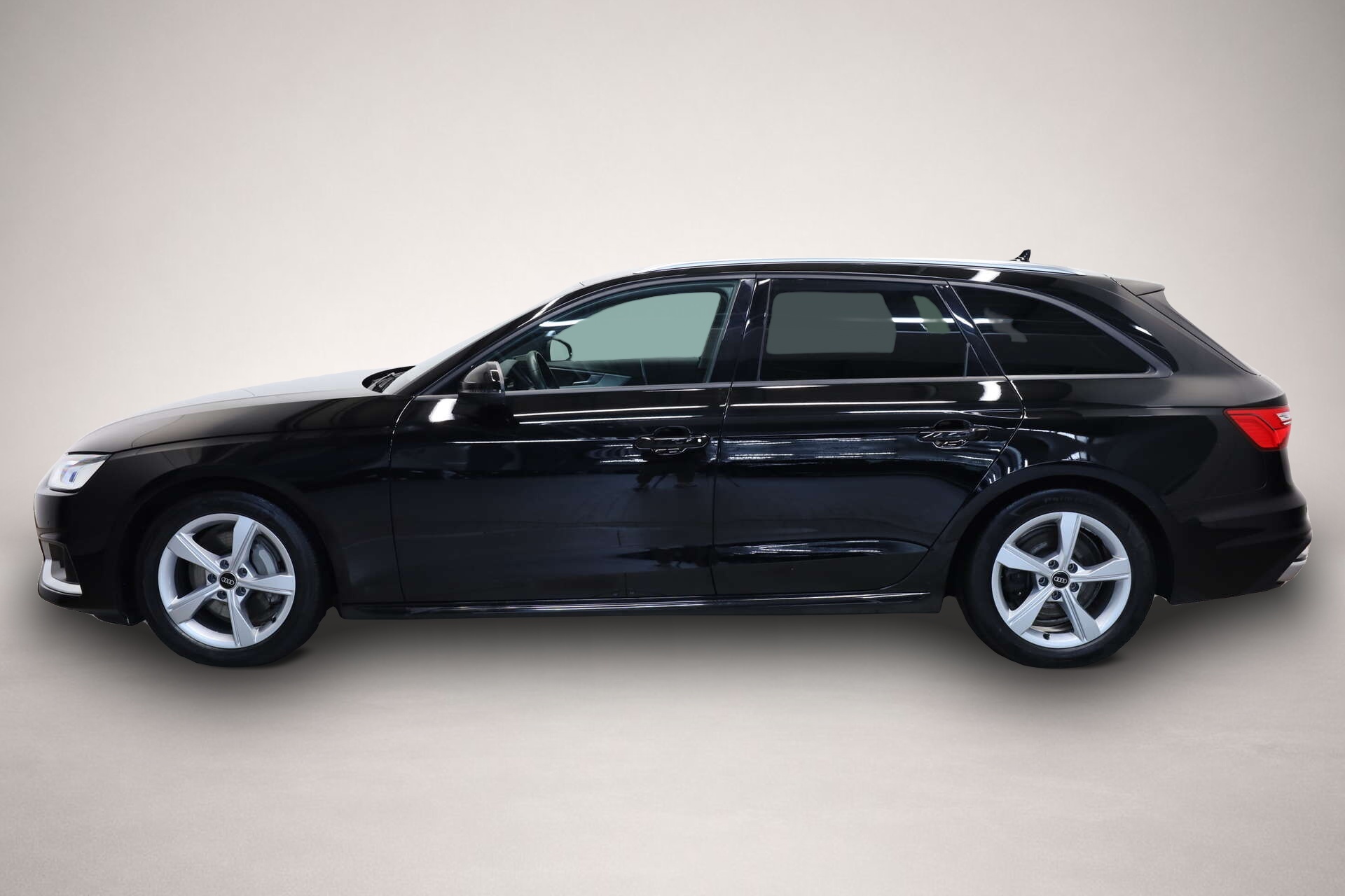 Bild 4 Audi A4 Avant 40 TFSI Advanced