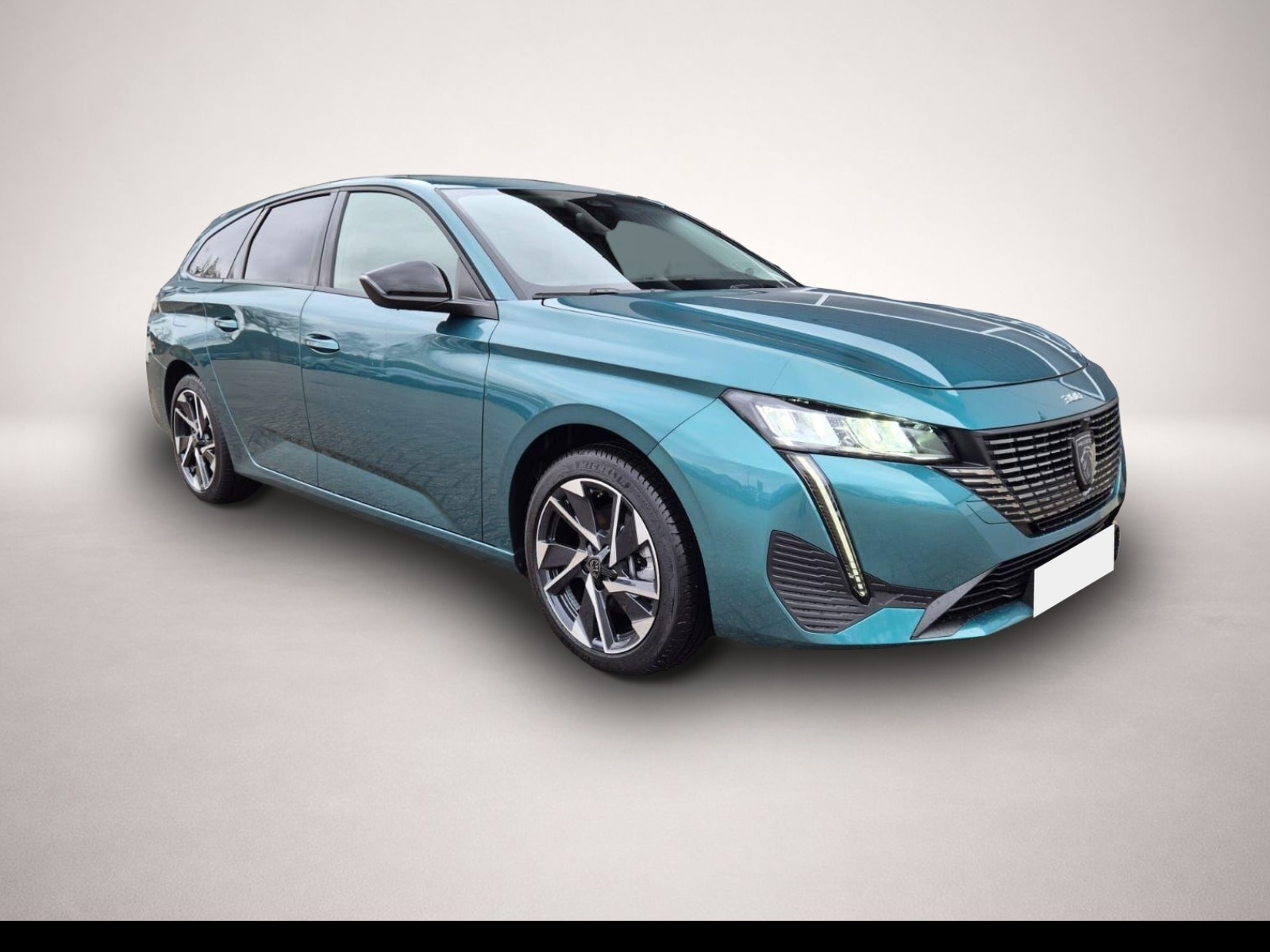 Fotografie 1 des Peugeot 308 SW Allure 1.2 Hybrid 145PS Automatik LED-Sc