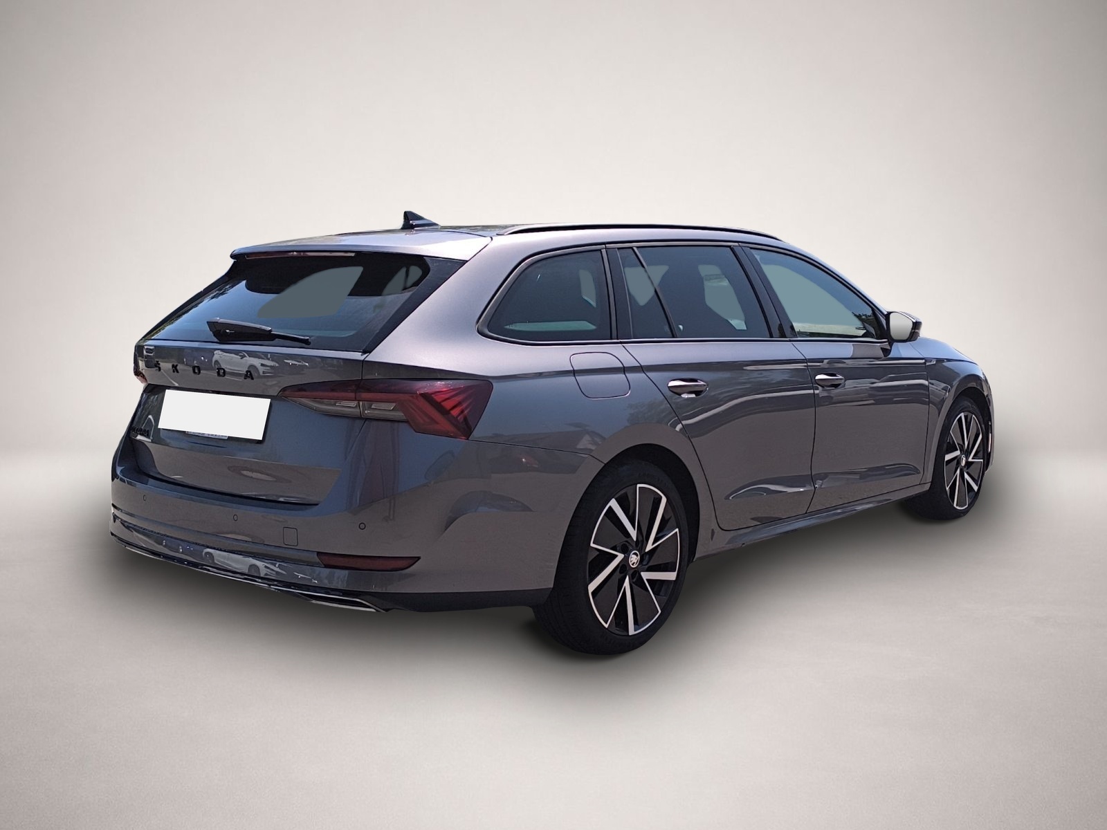 Bild 7 Skoda Octavia Combi 2.0 TDI DSG Sportline NAVI HEAD UP