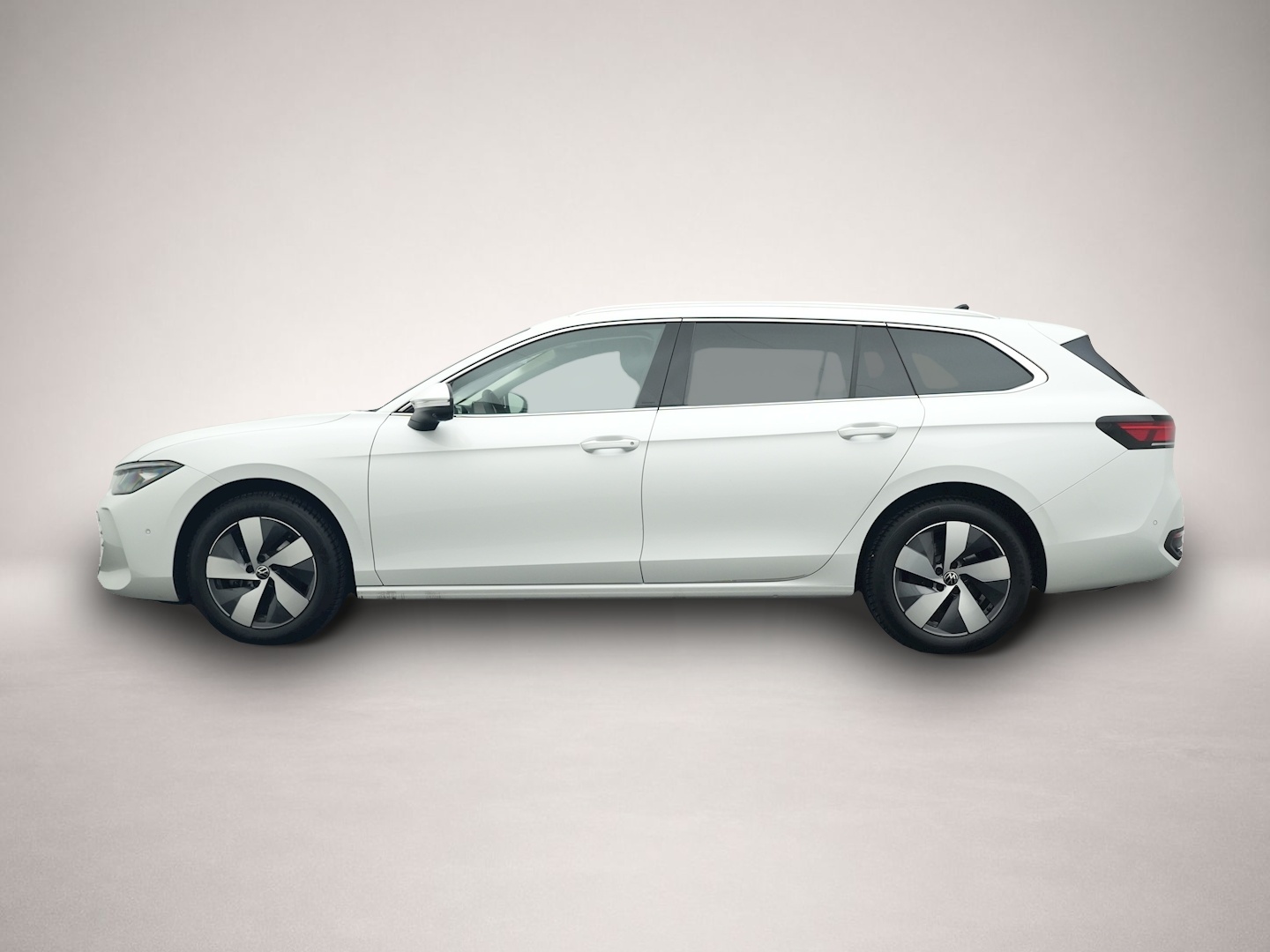Bild 2 Volkswagen Passat Variant 1.5 eTSI DSG Business NAVI AHK LE