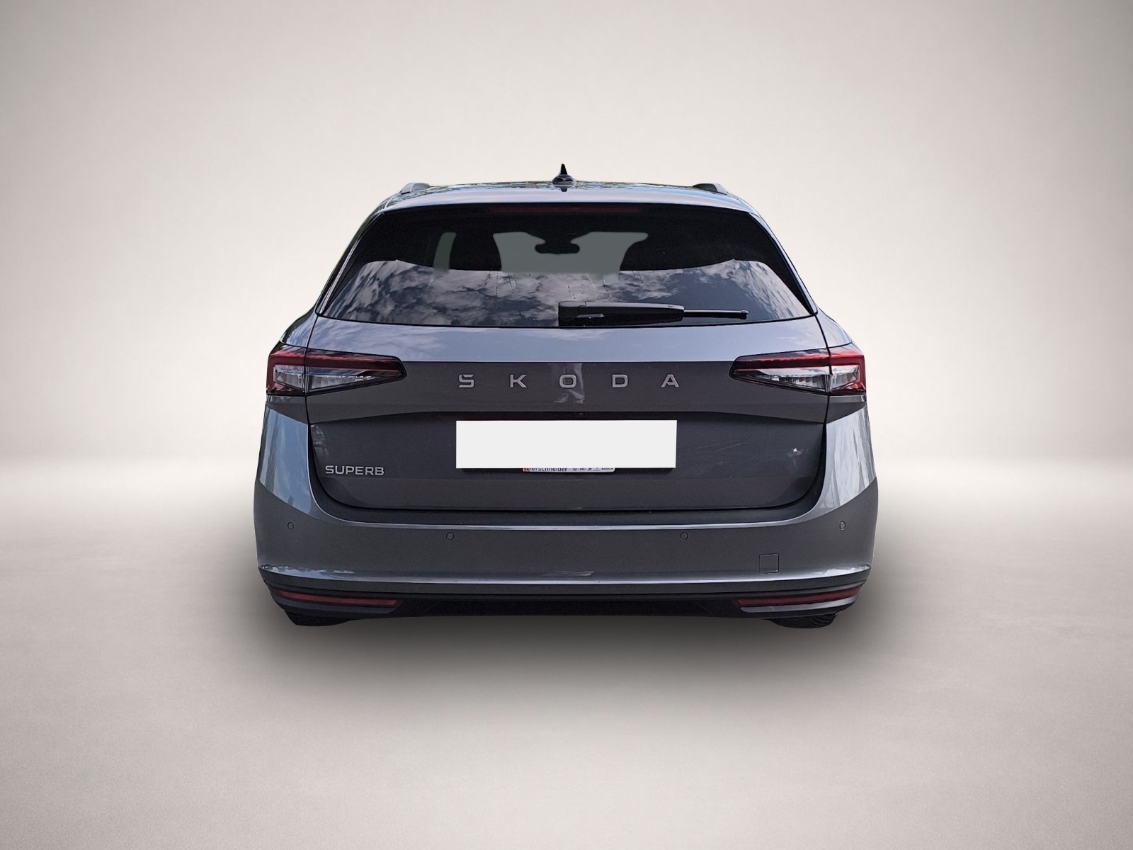 Bild 6 Skoda Superb Combi 2.0 TDI DSG Essence RFK NAVI ACC LE
