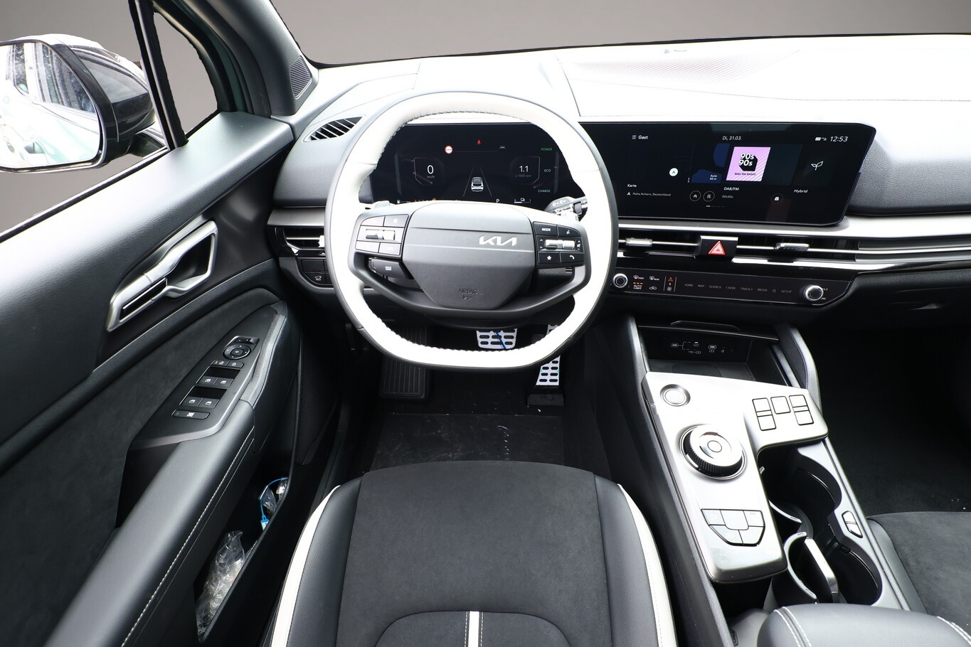 Fotografie des Kia Sportage HEV GT-Line Pano eHK elSitze 4xSHZ DigC