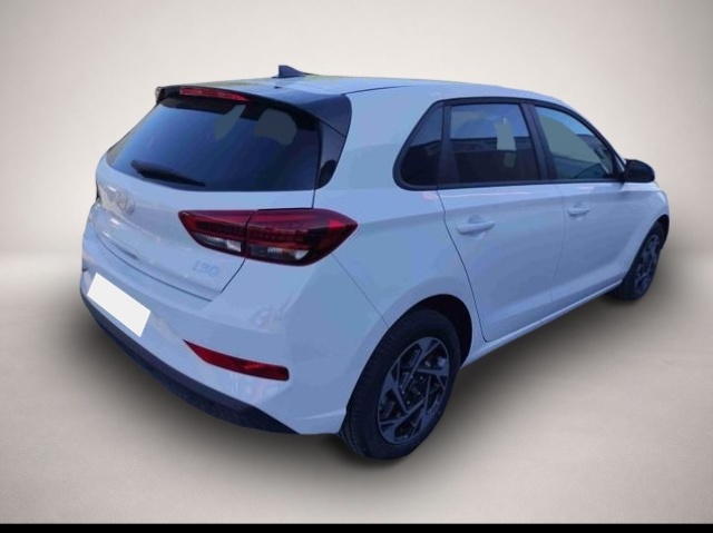 Bild 3 Hyundai i30 Family i30 HB 1.6 GO*Navi*LED*Shzg*Lhzg*PDC*Cam.