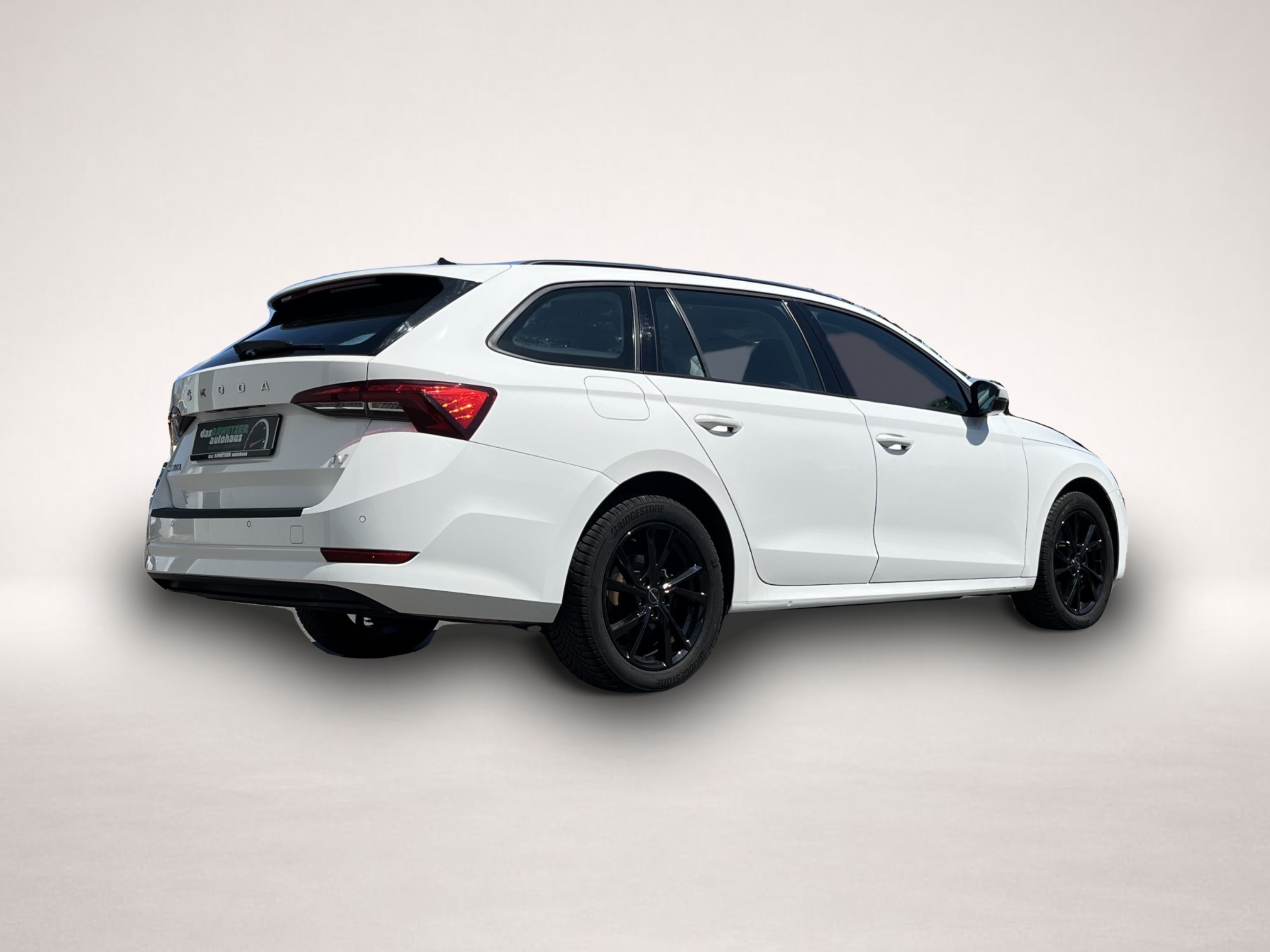 Bild 6 Skoda 105 Combi 1.4 TSI e-Hybrid Blackline 150¤ m.20%