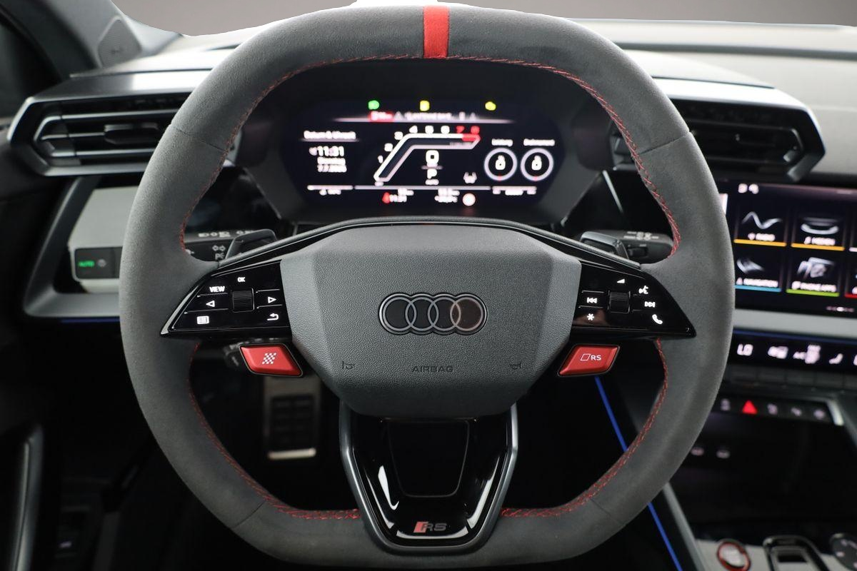 Bild 6 Audi RS3 Sportback 2.5 TFSI quattro, SONOS, Matrix, S