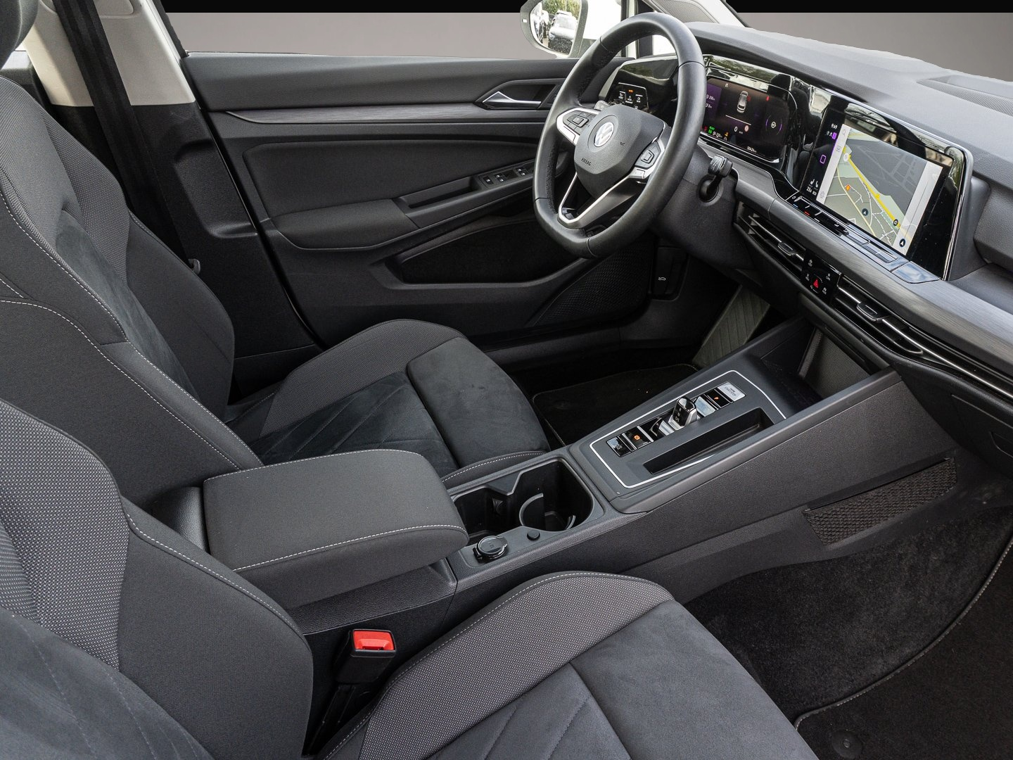 Bild 6 Volkswagen Golf 1.4 eTSI eHybrid DSG Style