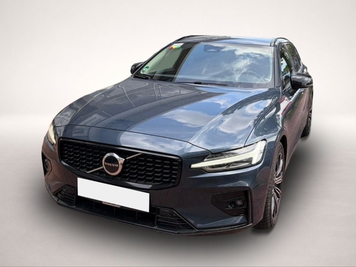 Fotografie Volvo V60 B4 Plus Dark LED H&K RCam Winter-Paket