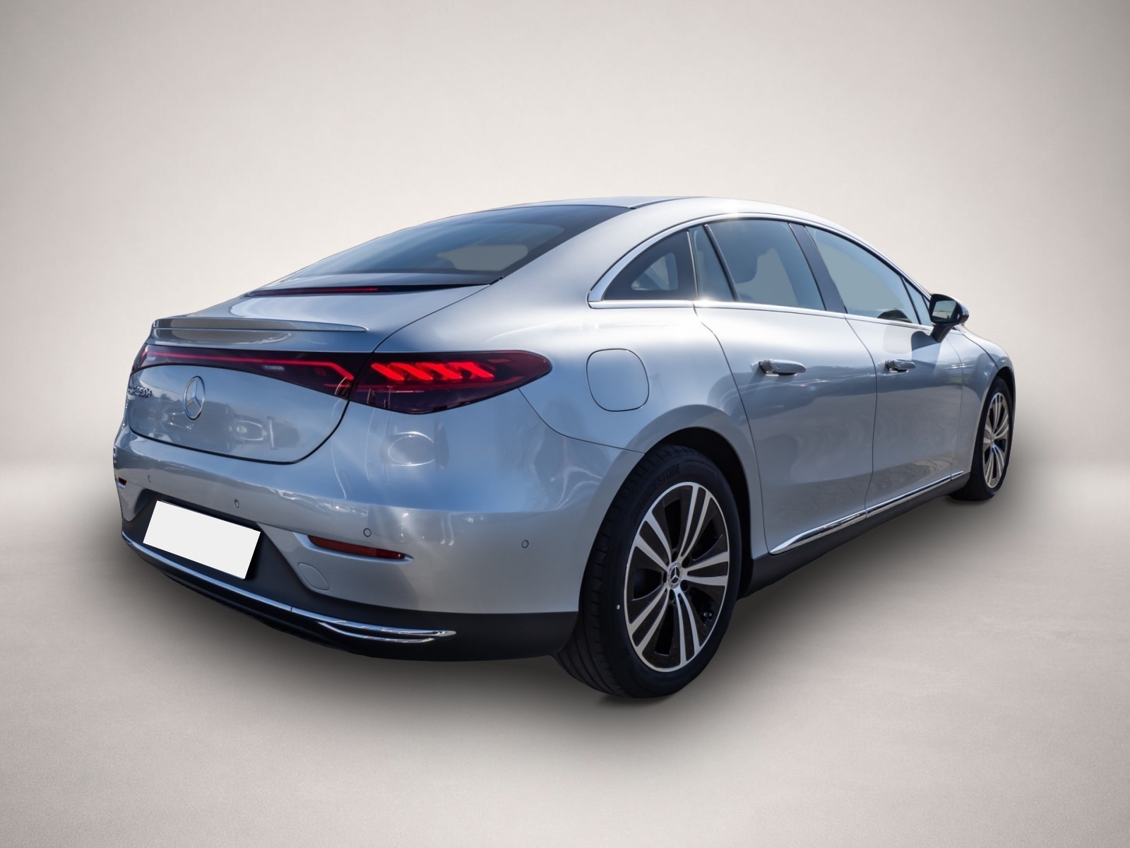 Fotografie 3 des Mercedes-Benz EQE 350
