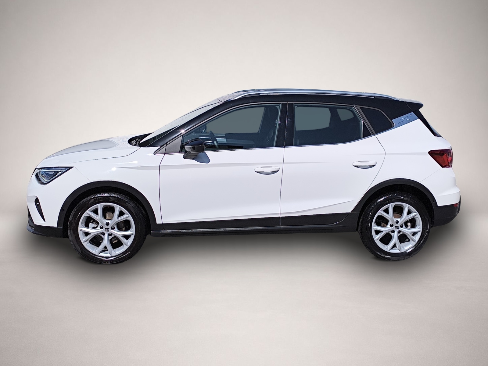 Fotografie 4 des Seat Arona 1.0 TSI FR LED NAVI PARK-ASSIST