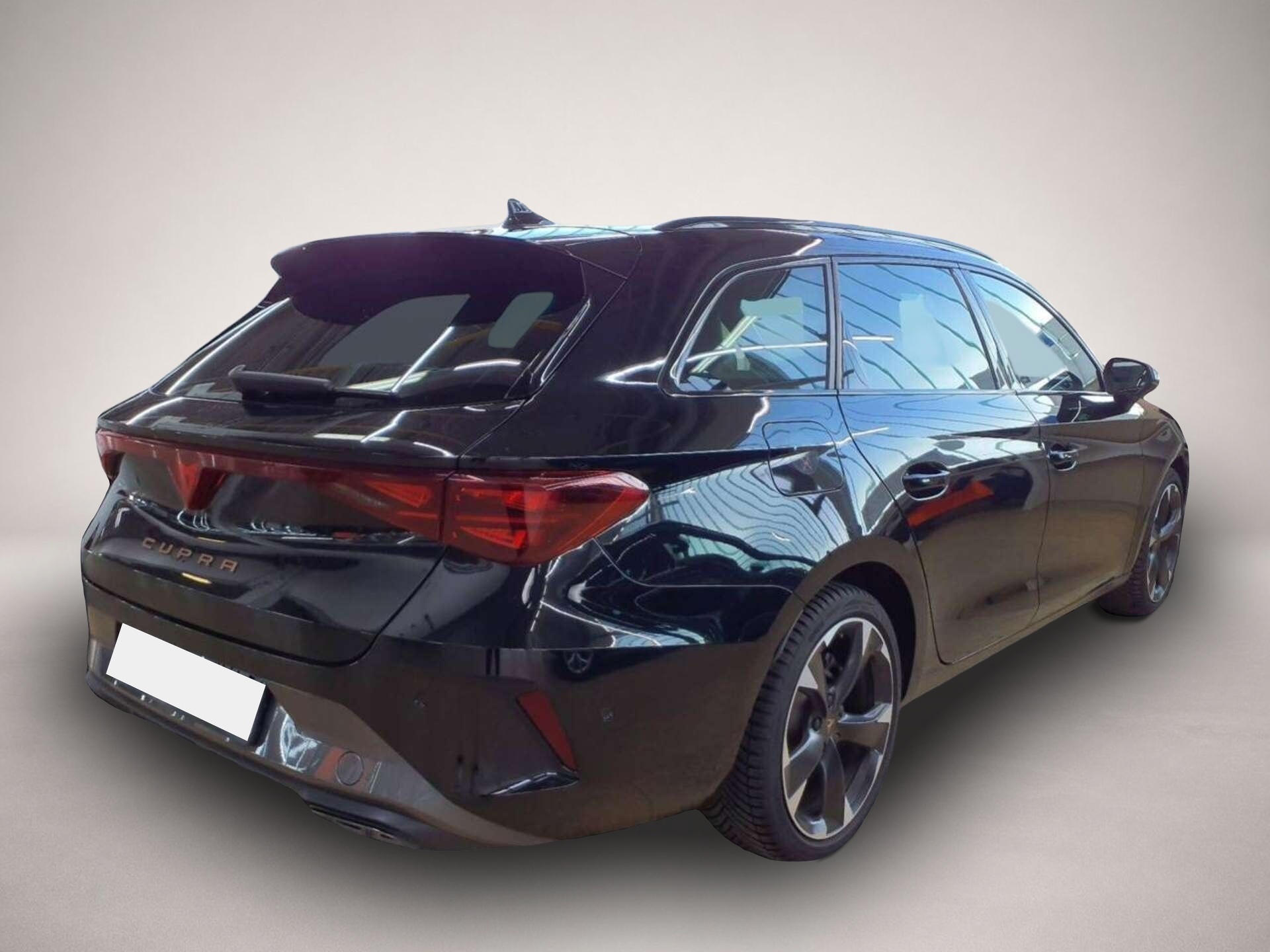 Fotografie des Cupra Leon Sportstourer 1.5 eTSI