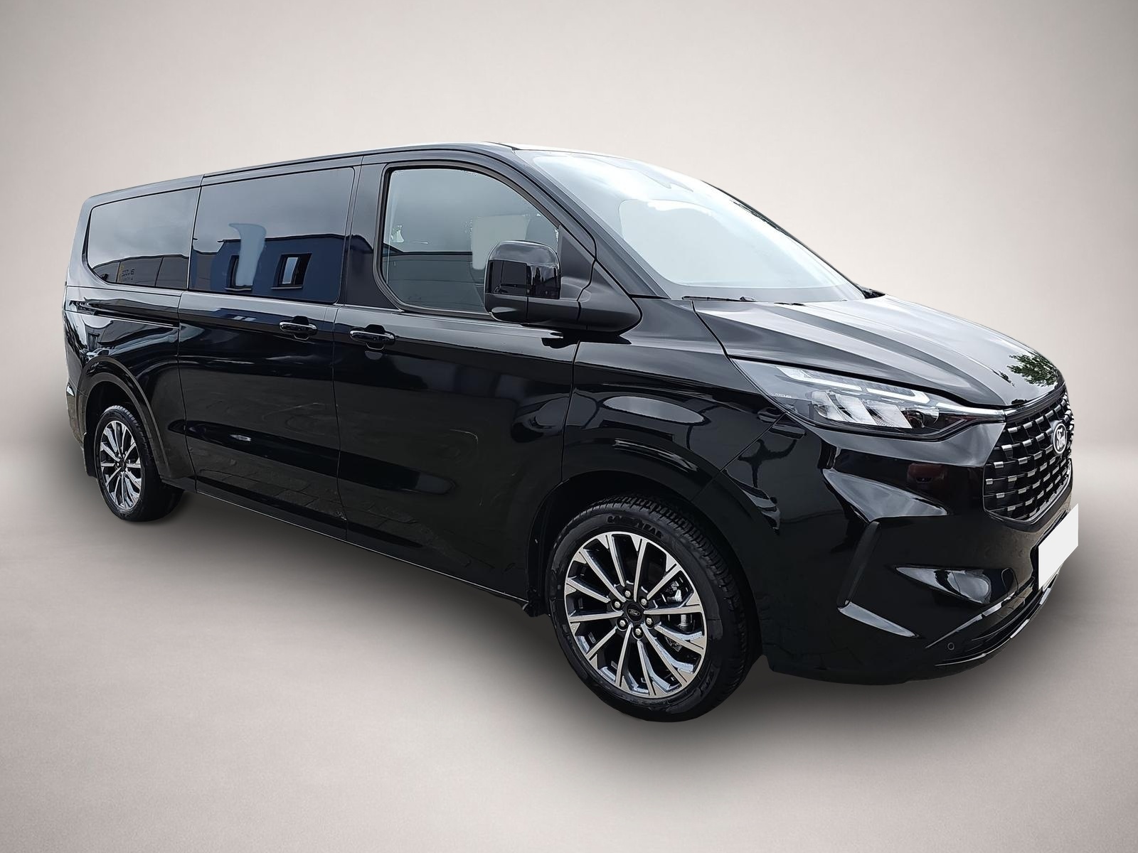 Bild 1 Ford Tourneo Custom 2.0 EB Autom Titanium X L2 AHK