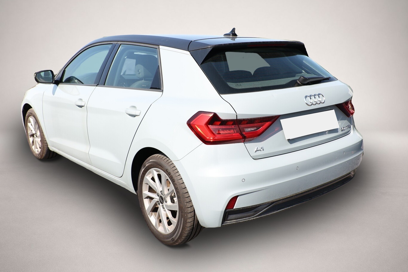 Bild 4 Audi A1 Sportback 30 TFSI S tronic advanced LED PDC
