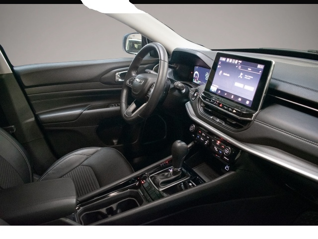 Bild 3 Jeep Compass Limited e-Hybrid Navi Digitales Cockpit