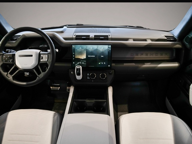 Fotografie 5 des Land Rover Defender OCTA P365 HUD AD AHK-el. klappb. Navi M