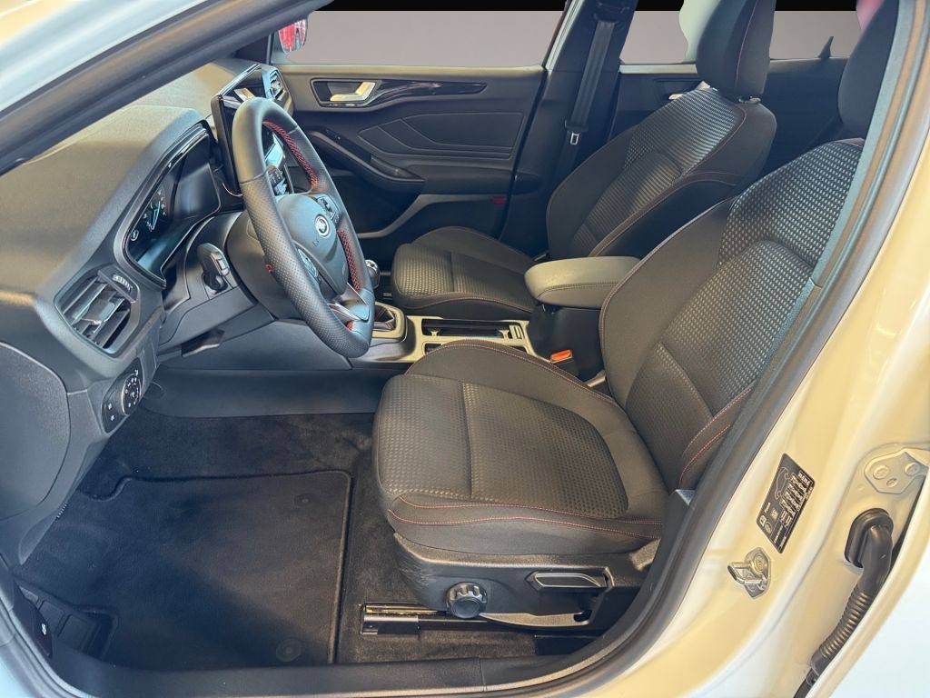 Bild 5 Ford Focus 1.0 EcoBoost Hybrid ST-LINE