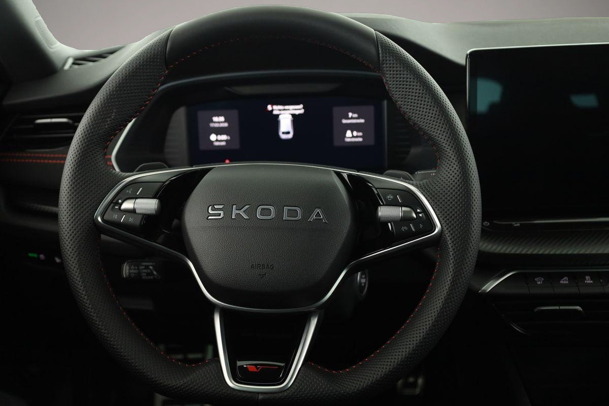 Skoda Octavia Octavia Combi RS 2.0 TSI DSG, AHK, Navi, Matrix, - Thumbnail 6