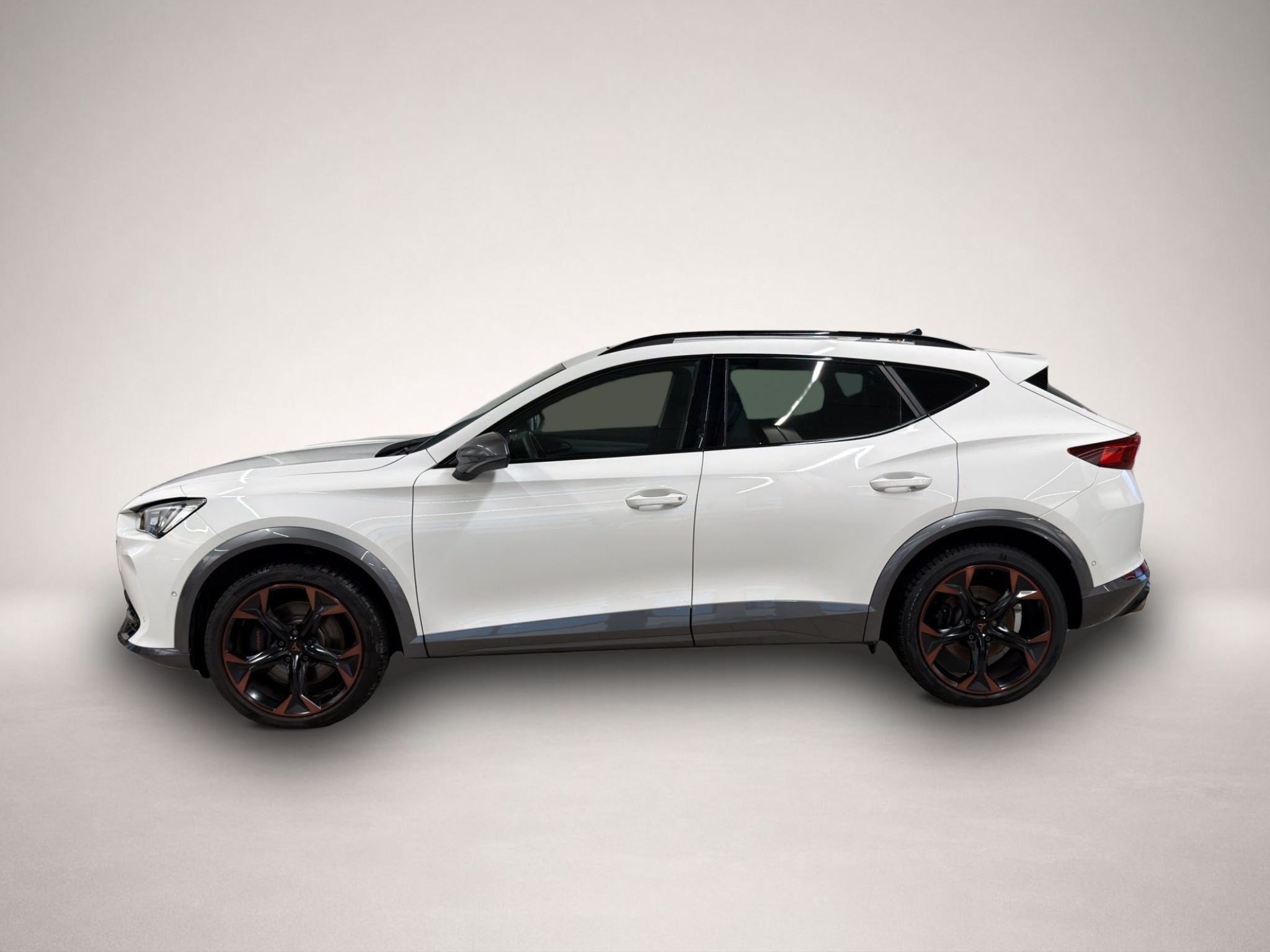 Bild 3 Cupra Formentor 2.0 TSI DSG 4Drive VZ AKRAPOVIC+LED+NA