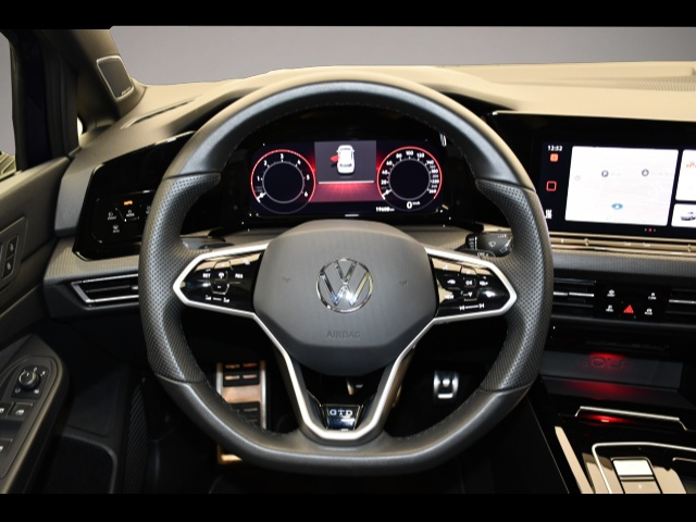 Fotografie 5 des Volkswagen Golf 8 VIII TDI 2.0 DSG GTD HeadUp/Stand/Pano/AH