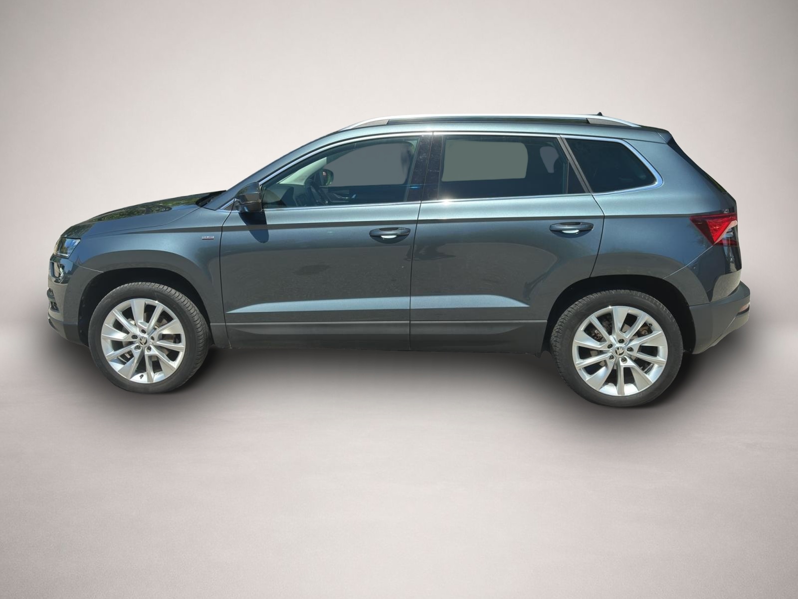 Fotografie 3 des Skoda Karoq 1.5 TSI DSG Ambition Clever AHK LED NAVI S