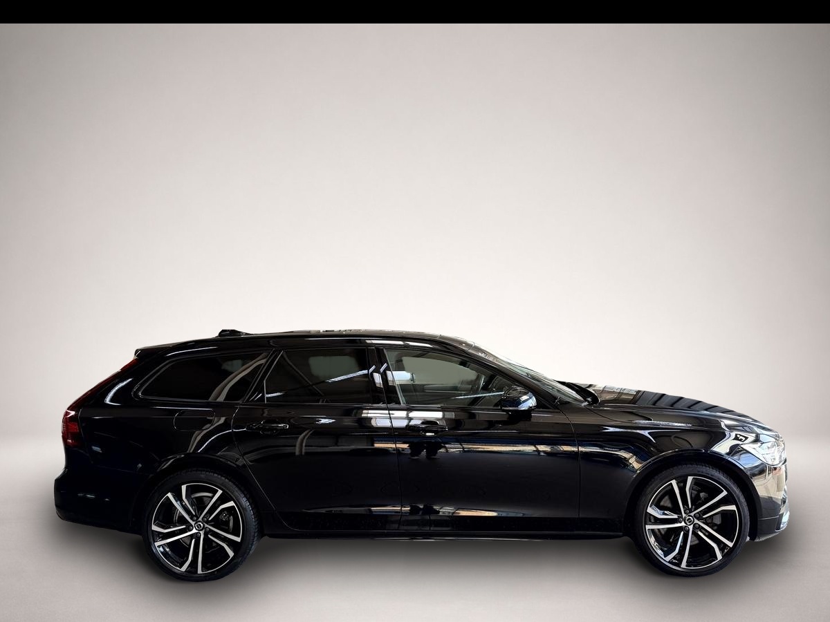 Bild 4 Volvo V90 T6 AWD Recharge R Design LED ACC Pano H&K