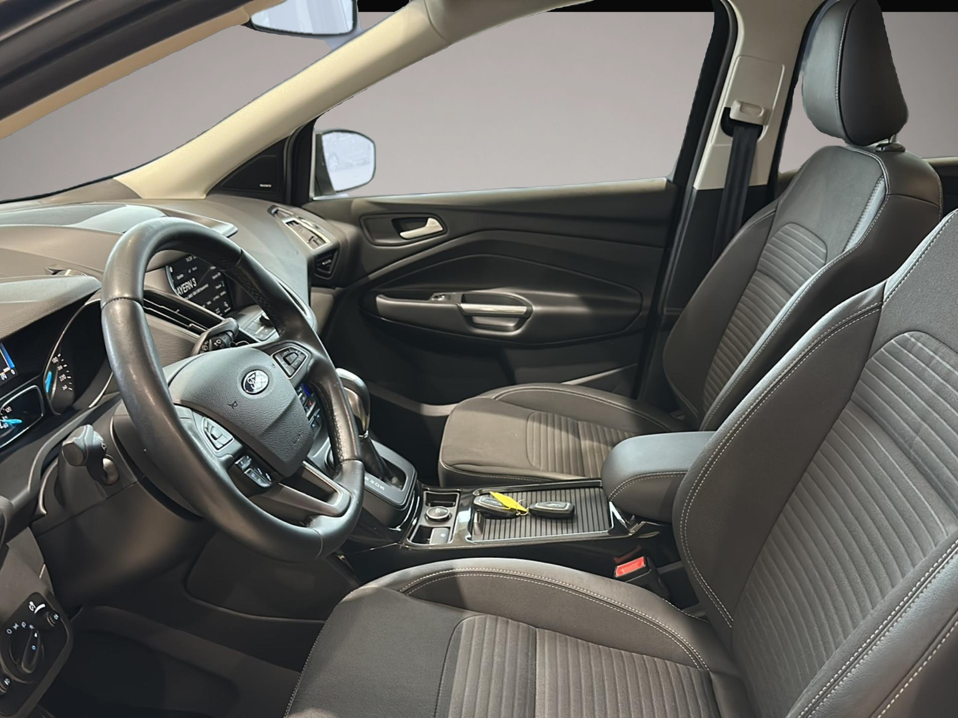 Bild 6 Ford Kuga Titanium Allrad AHK! Bluetooth Navi Klima