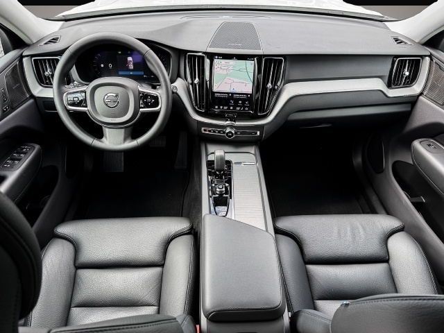 Bild 5 Volvo XC60 Plus Dark 2WD Digitales Cockpit Memory Sitz