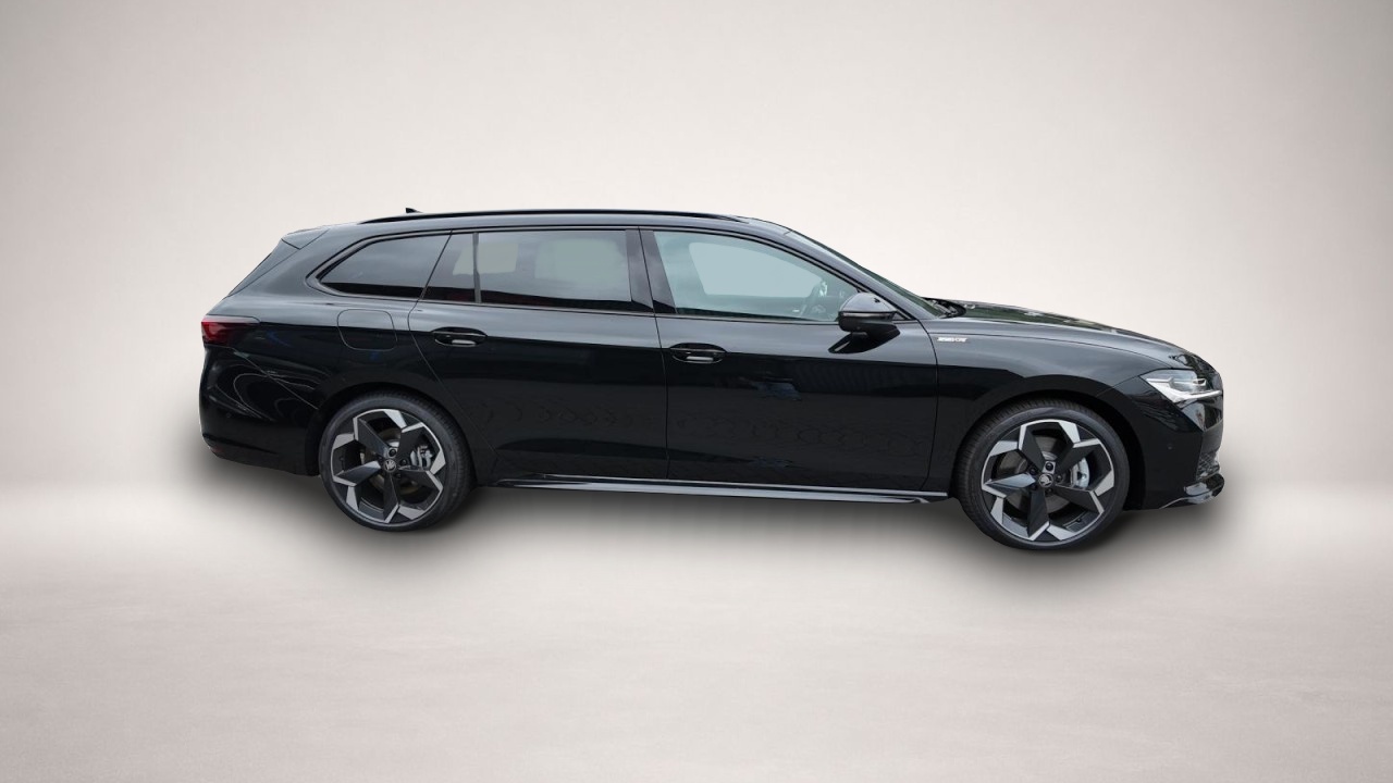 Bild 5 Skoda Superb Combi 2.0 TDI DSG 4x4 Sportline Panorama