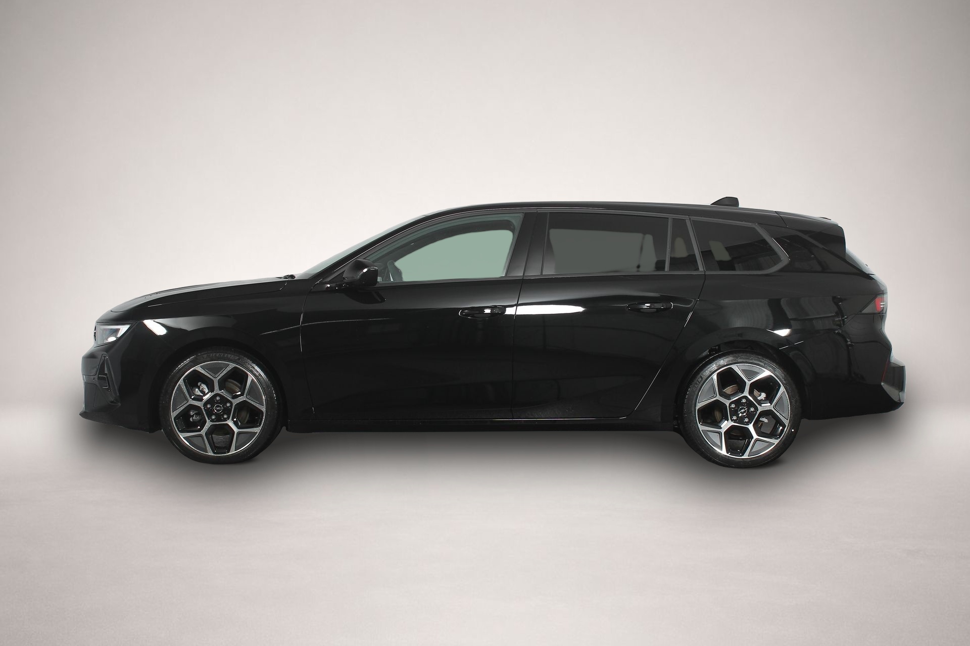 Bild 2 Opel Astra Sports Tourer 1.2 Turbo 8-Gang-Automatik