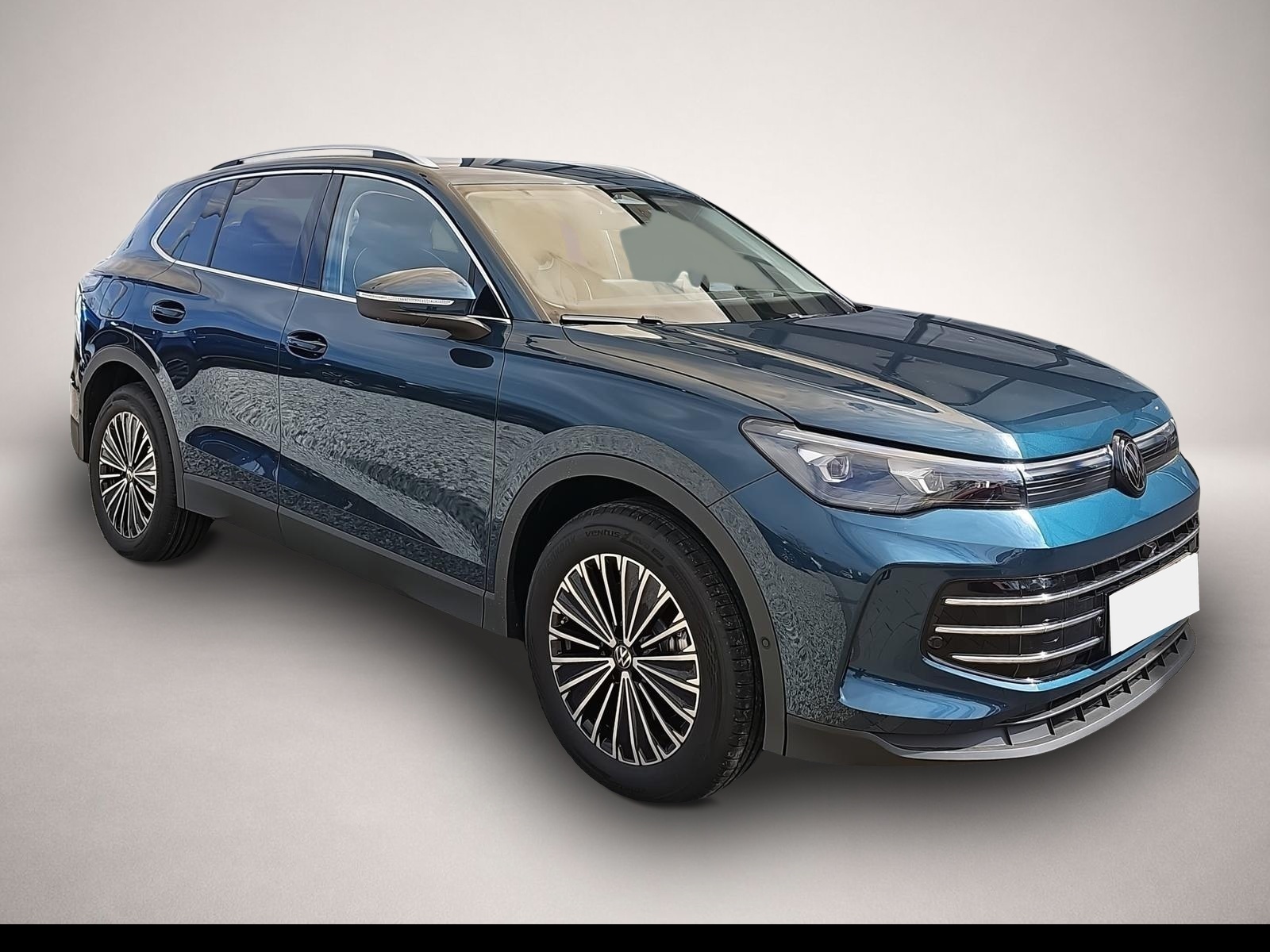 Fotografie Volkswagen Tiguan 2.0 TDI DSG Elegance IQLight HUD AreaView