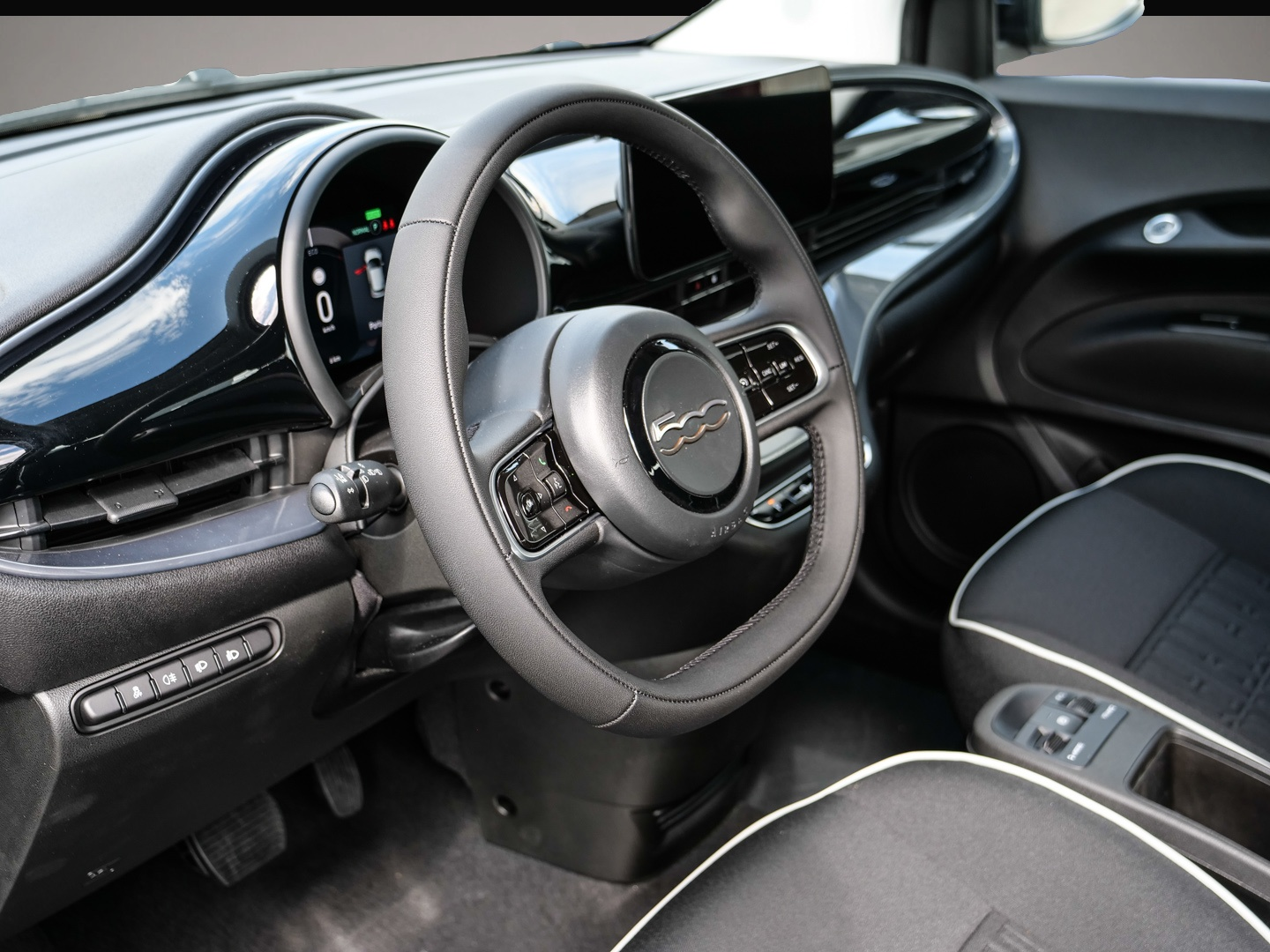 Bild 3 Fiat 500e Icon Klimaaut. // Carplay // 16 LM // Kamer